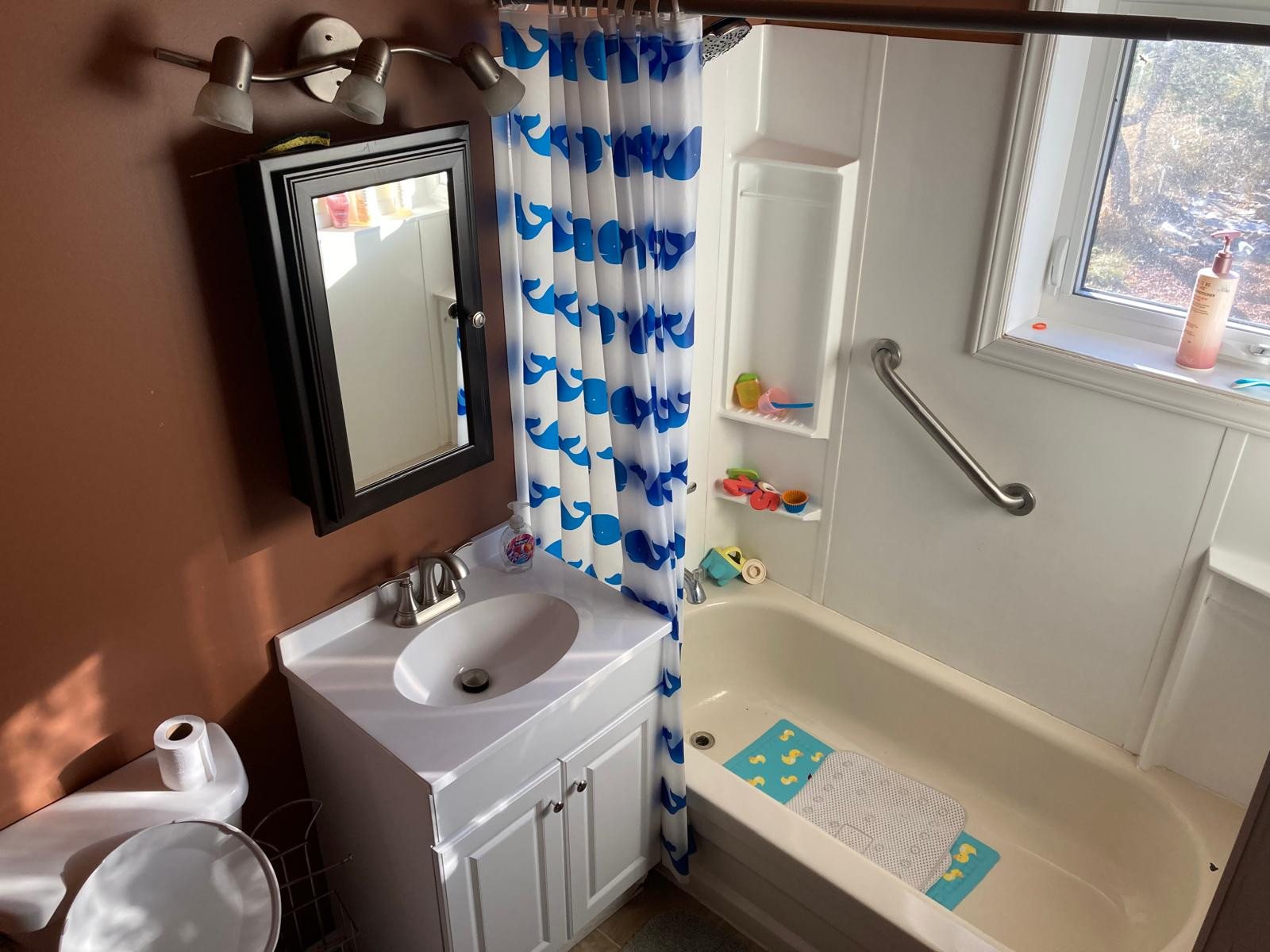 3pc Bathroom Key Image