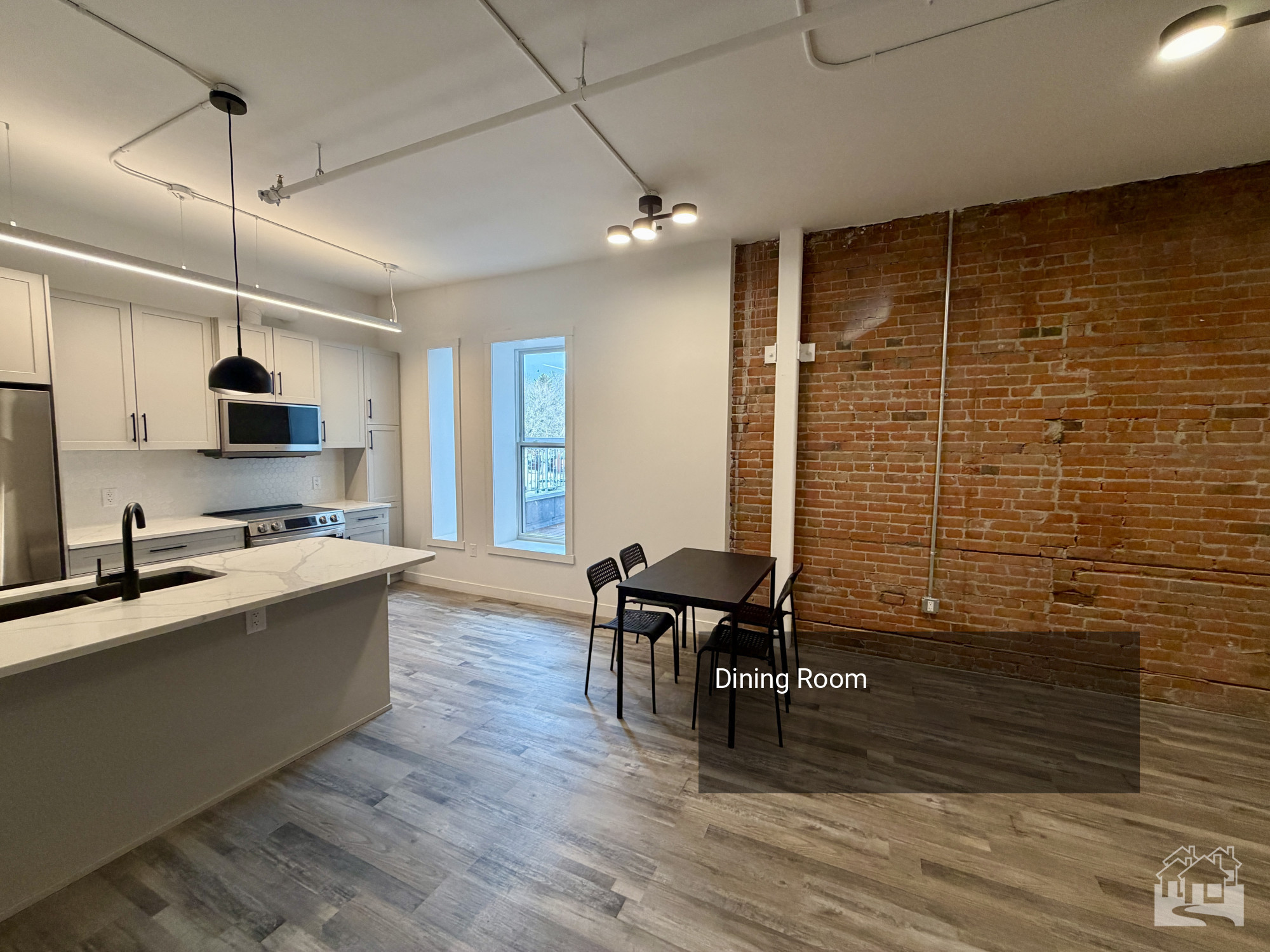 Dining Room Key Image