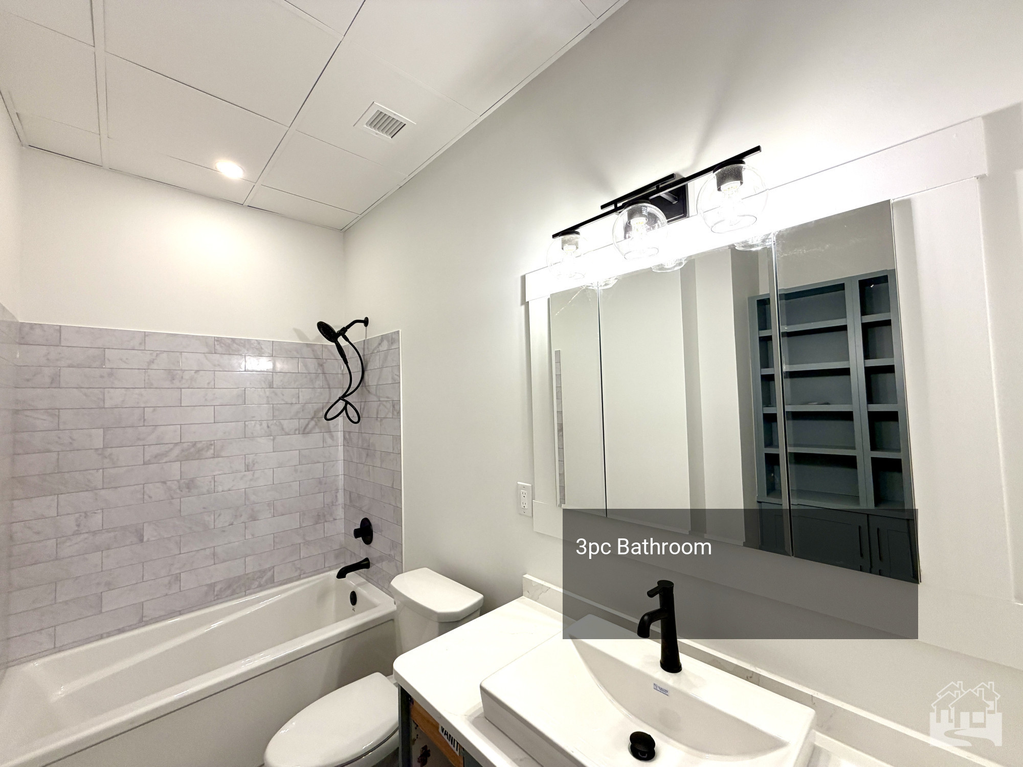 3pc Bathroom Key Image