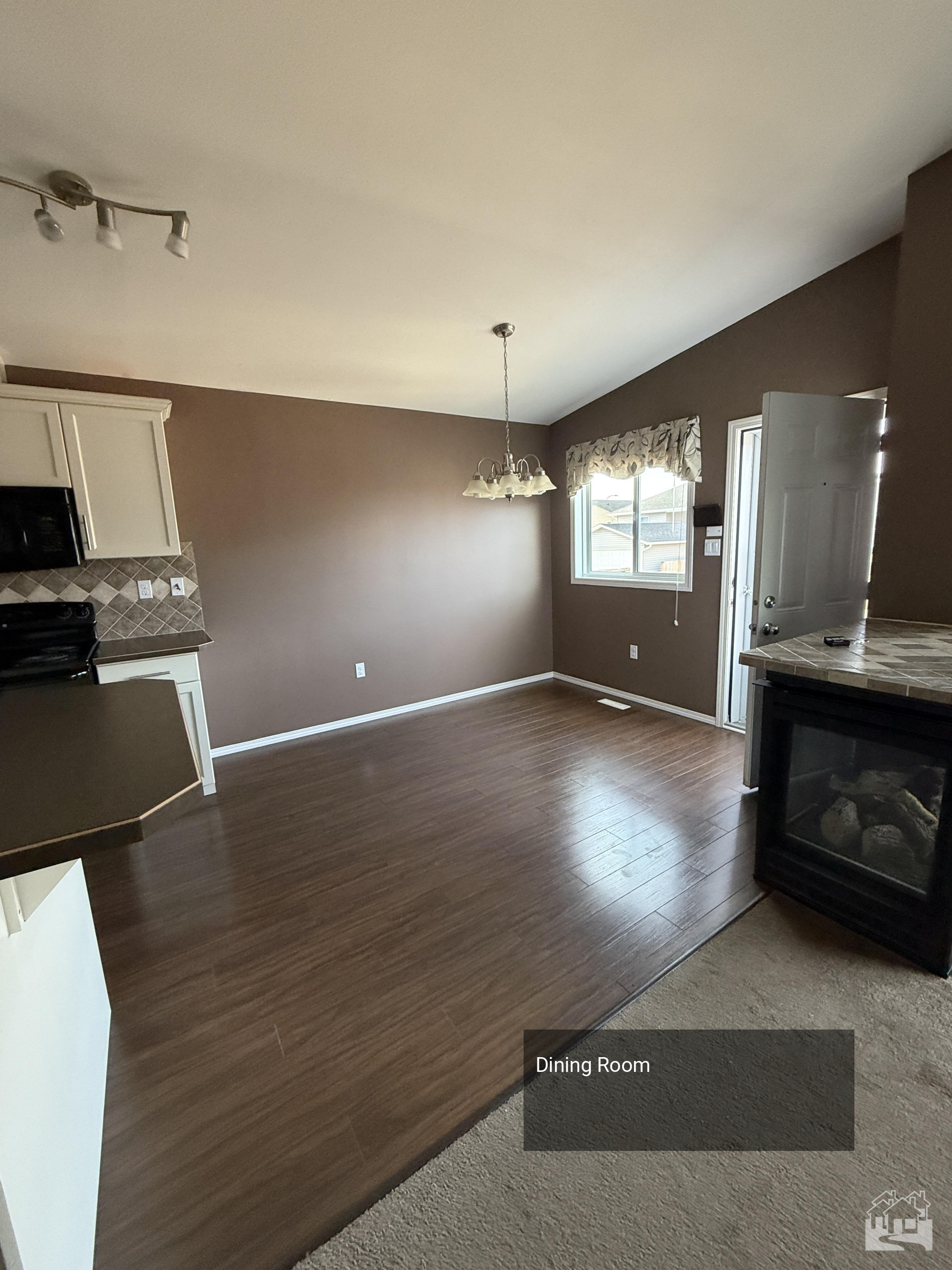 Dining Room Key Image