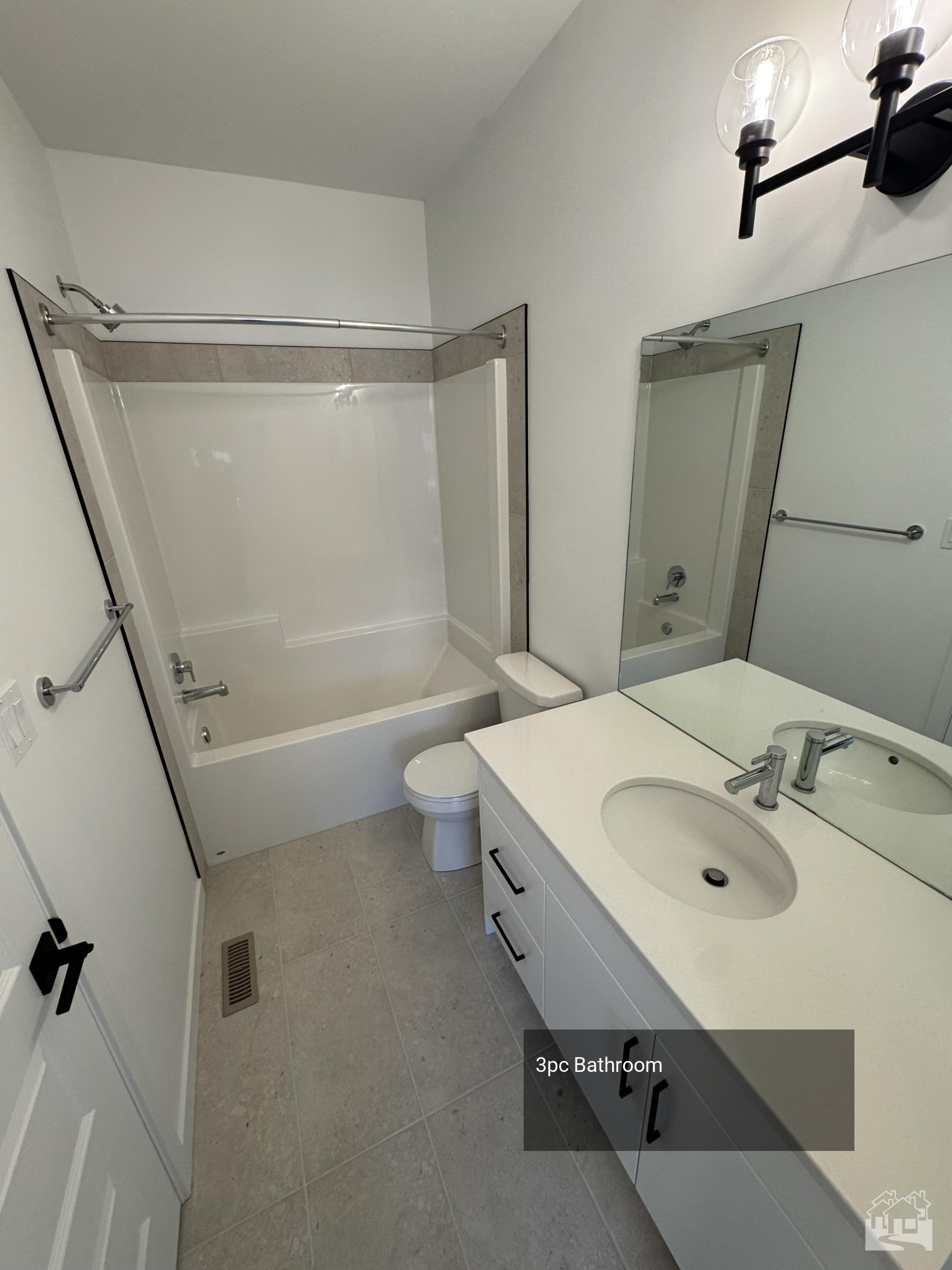 3pc Bathroom Key Image