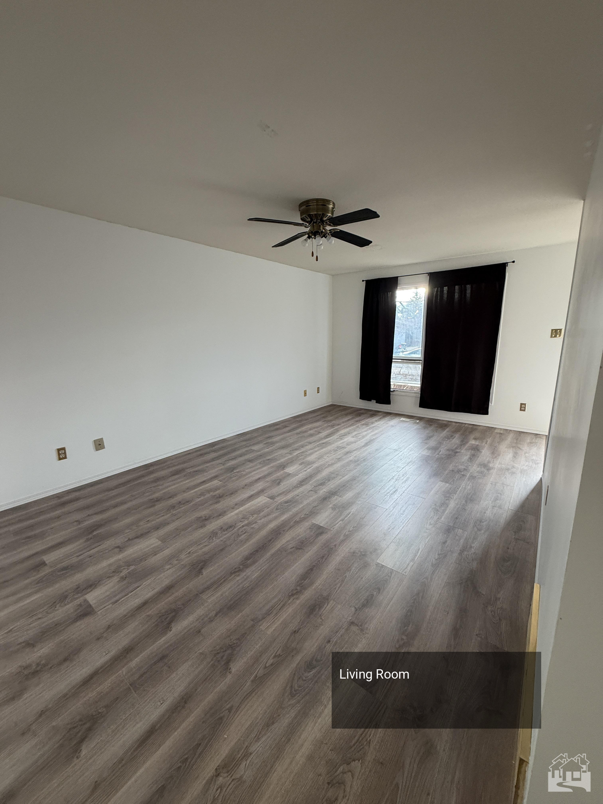 Living Room Key Image