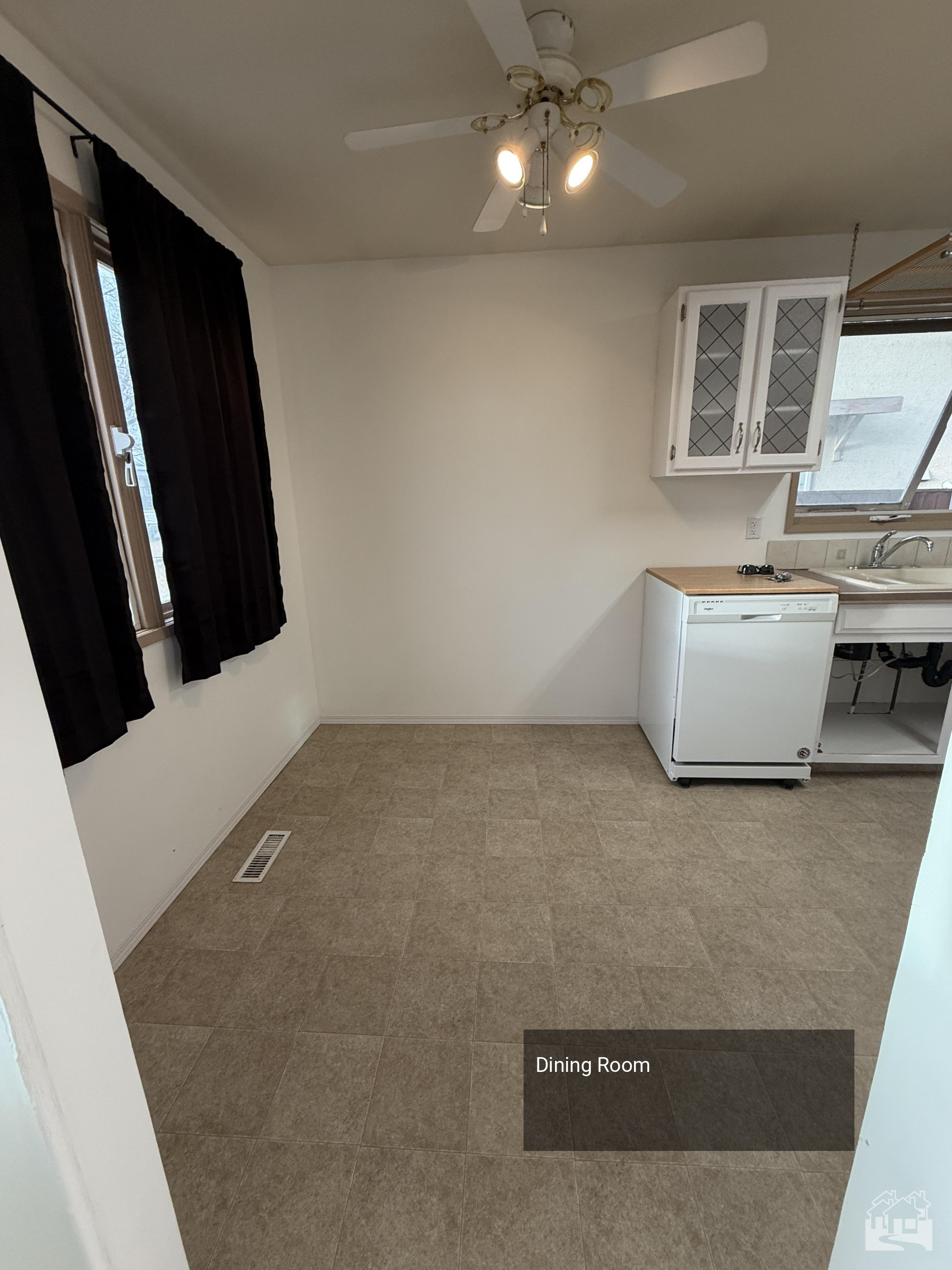 Dining Room Key Image