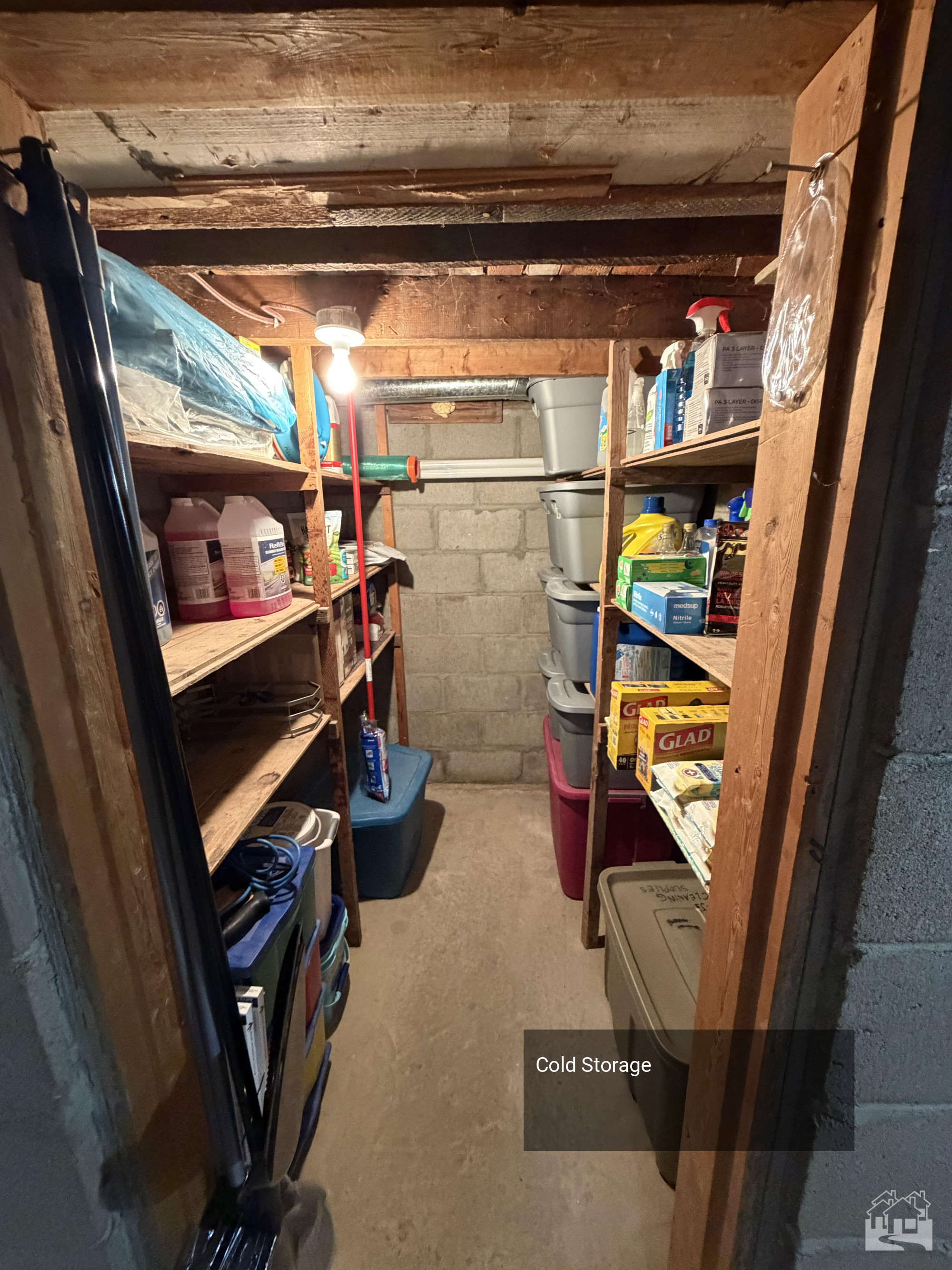 Cold Storage  Key Image