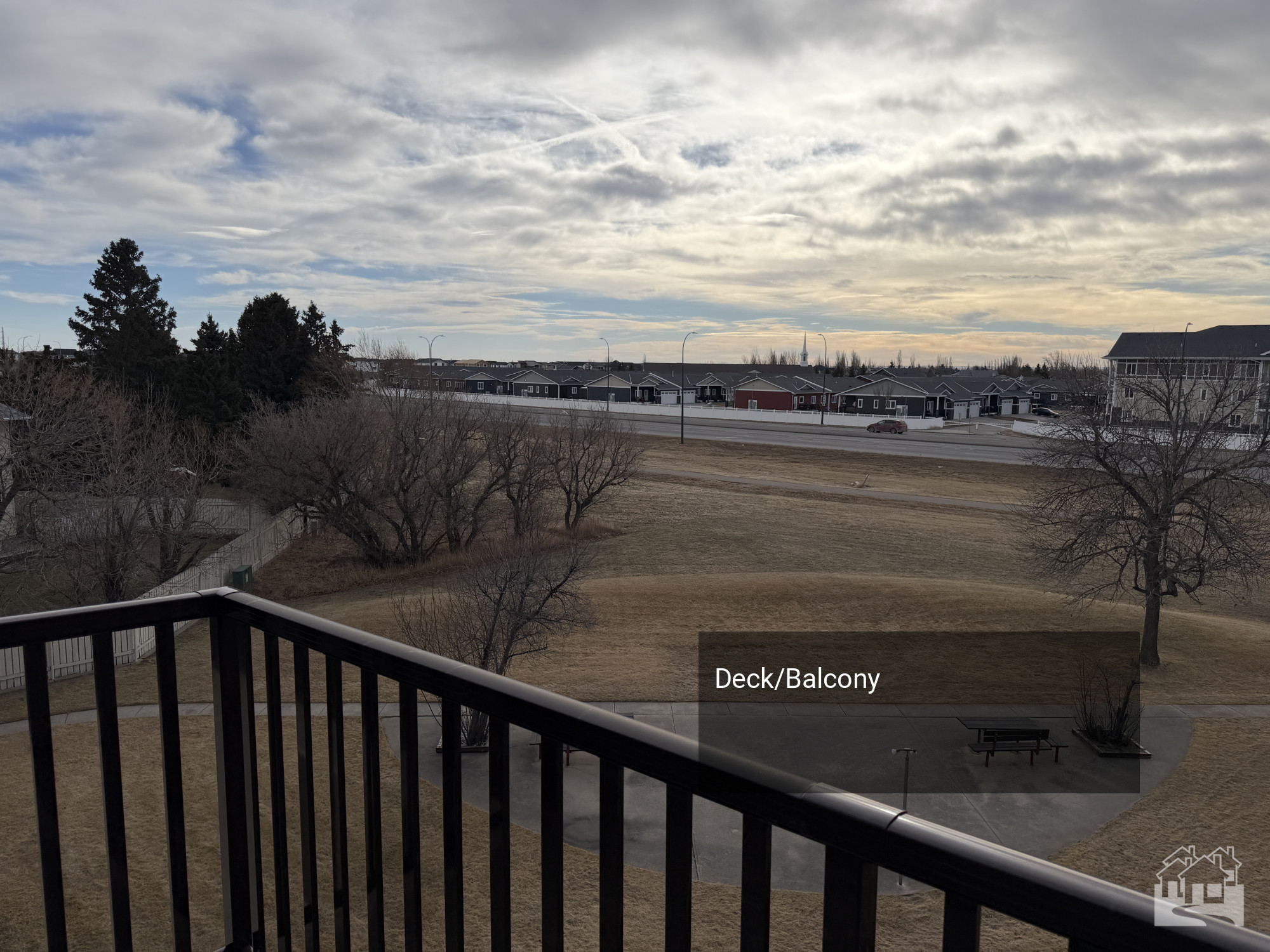 Deck/Balcony Key Image