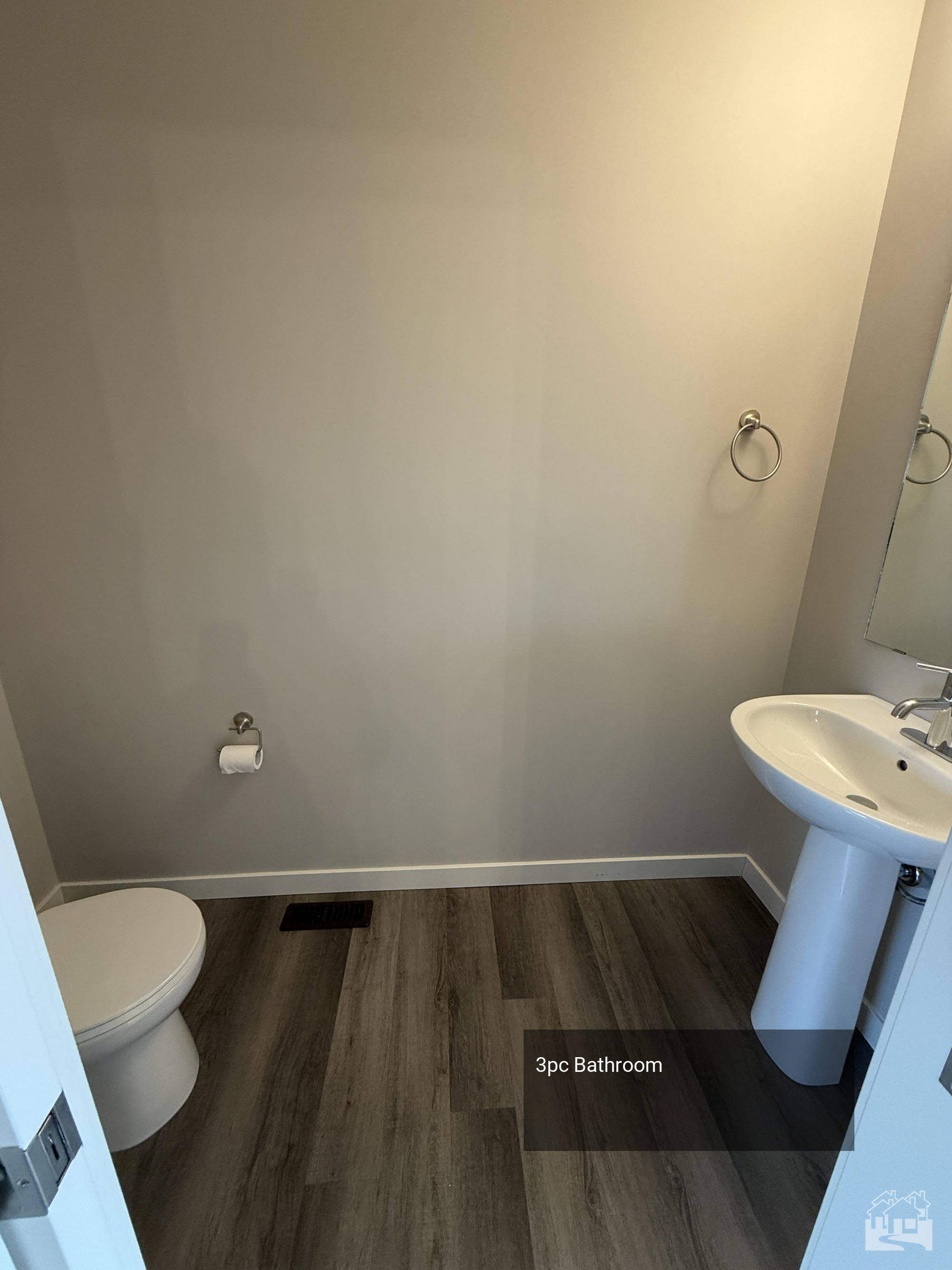 2pc Bathroom Key Image