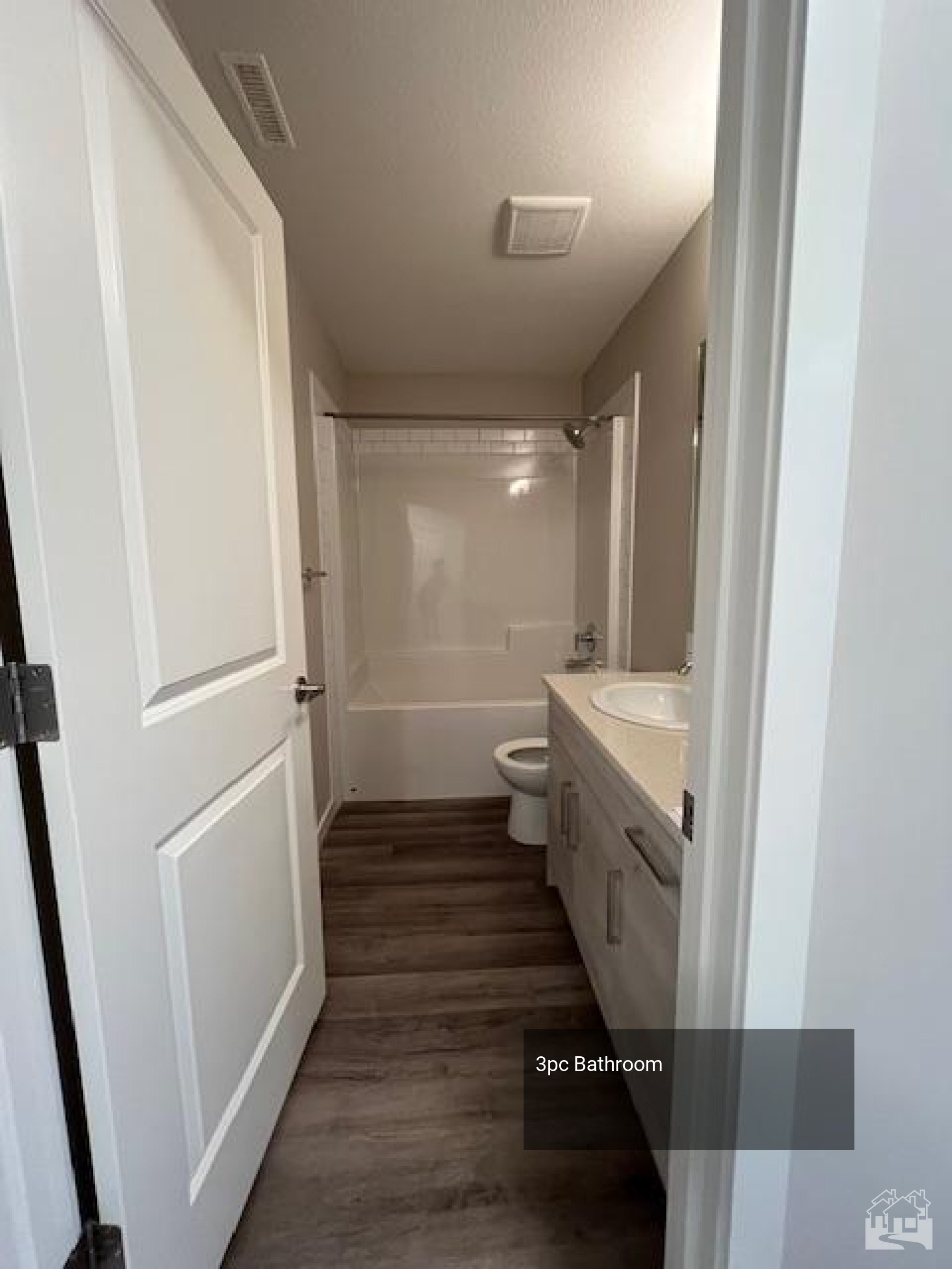 4pc Bathroom Key Image