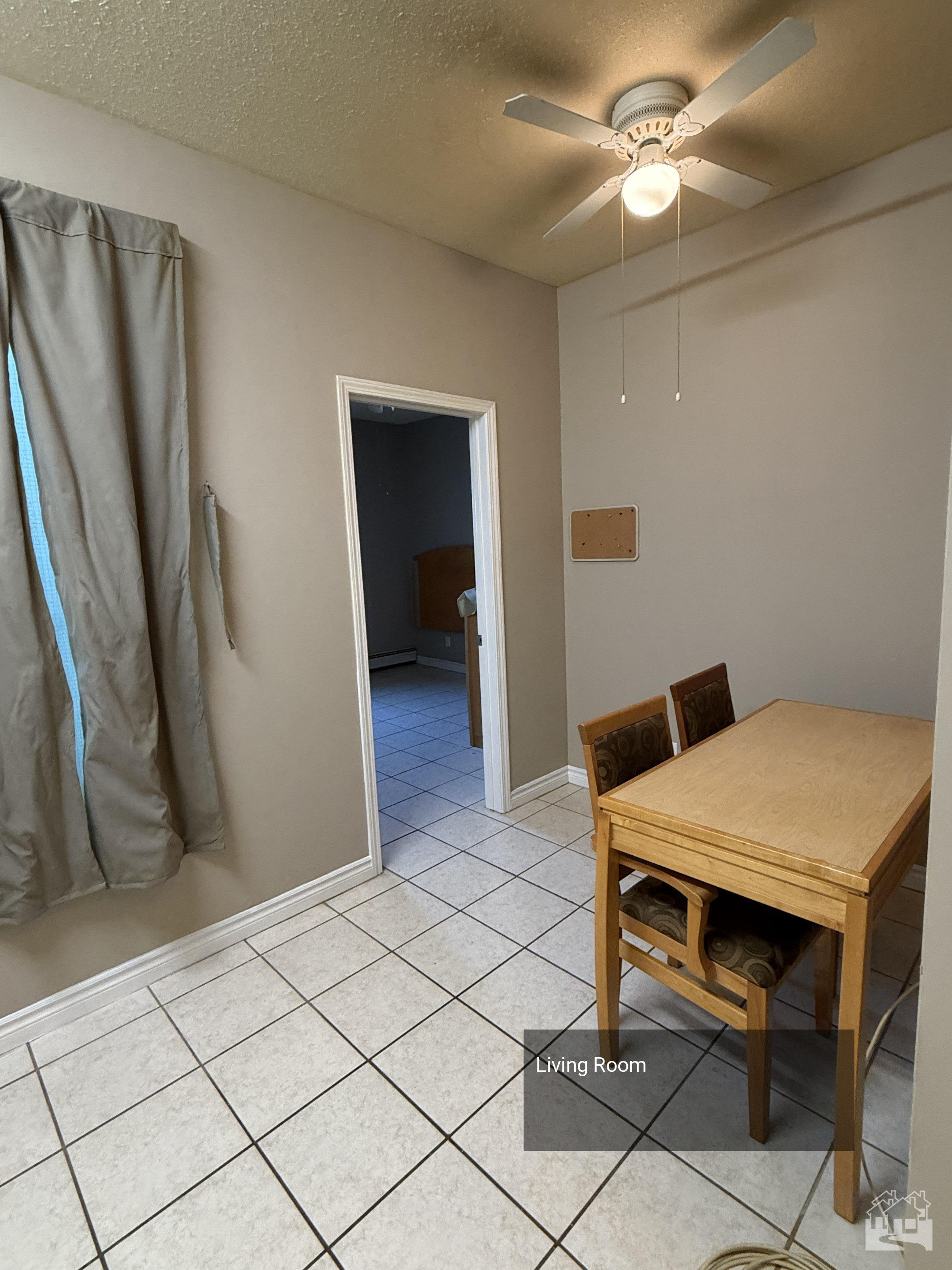 Living Room Key Image