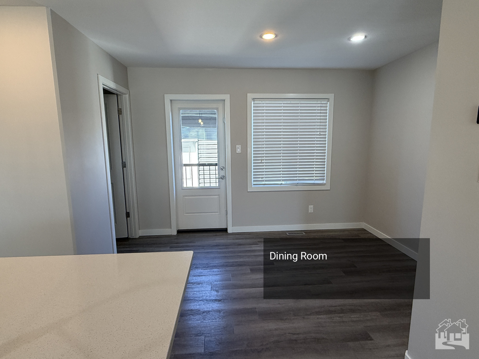 Dining Room Key Image
