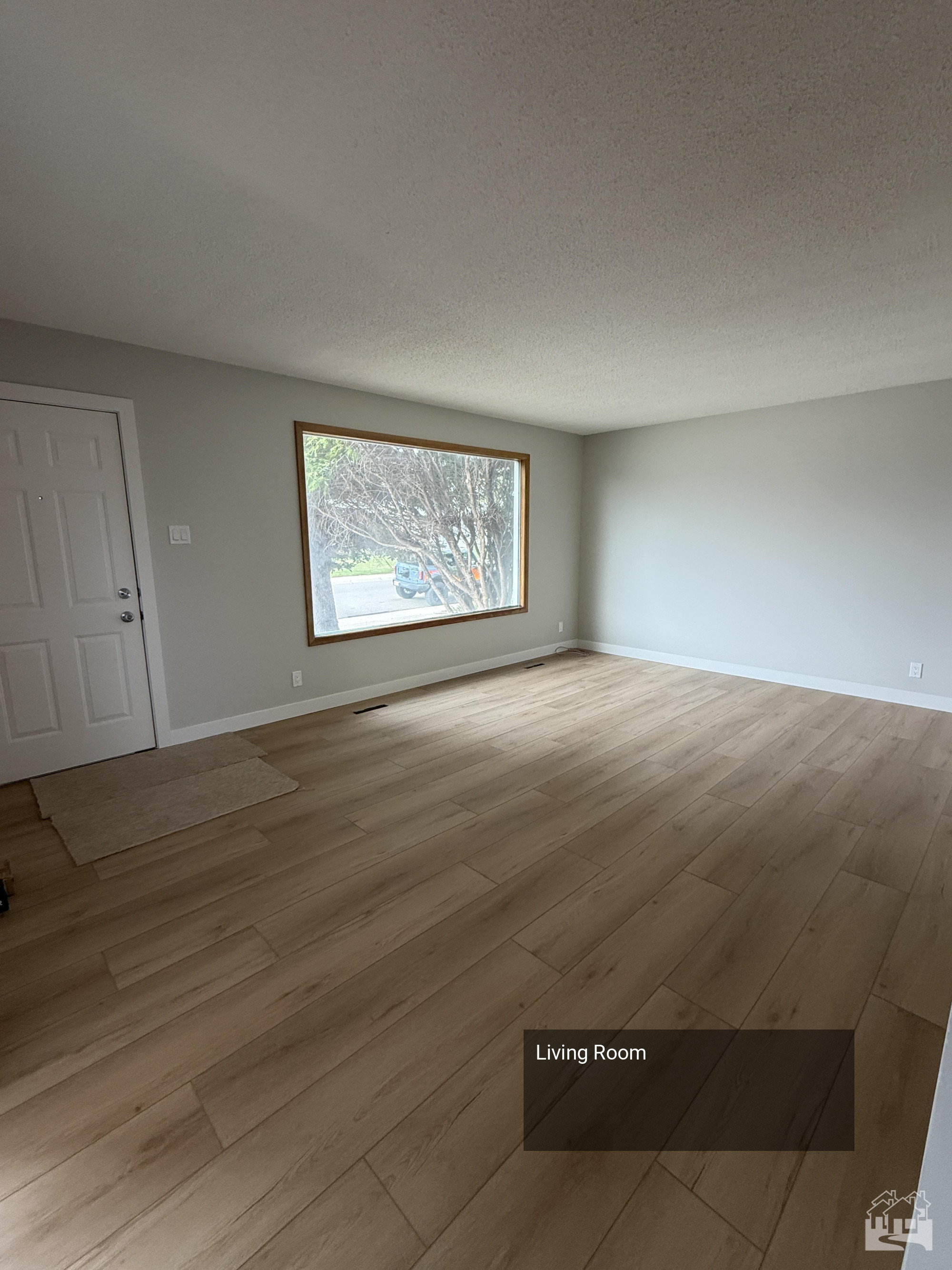Living Room Key Image