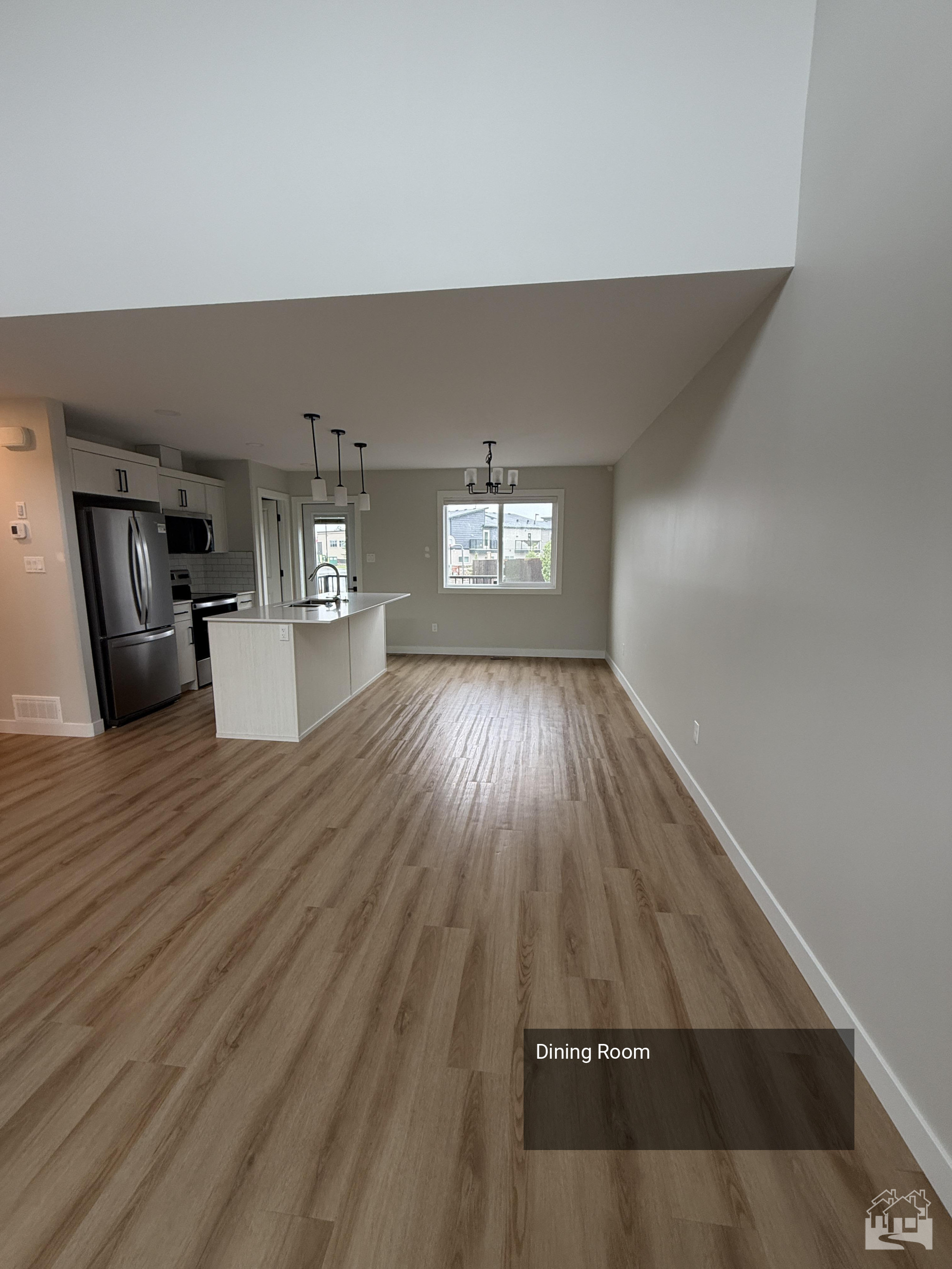 Dining Room Key Image