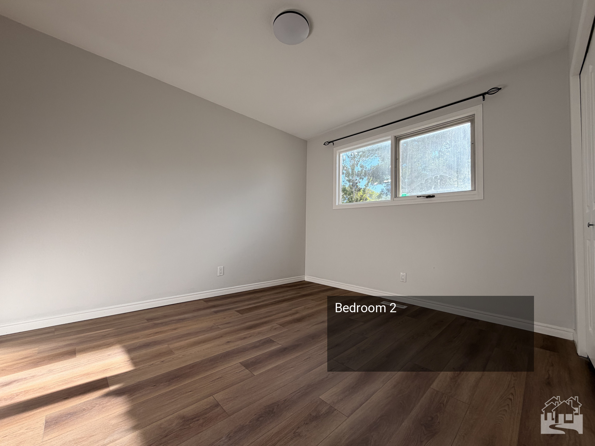 Bedroom 2 Key Image