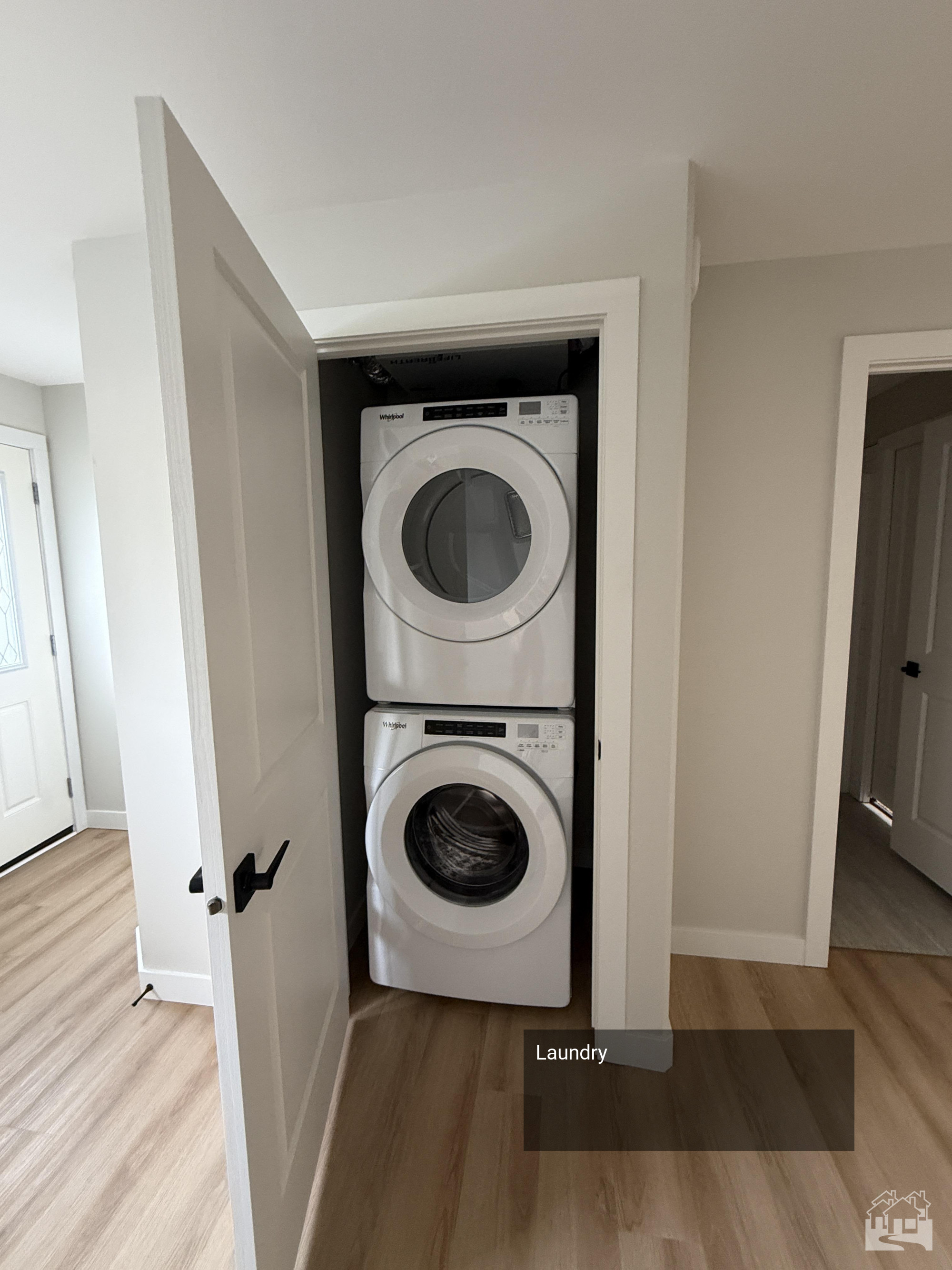 Laundry Key Image
