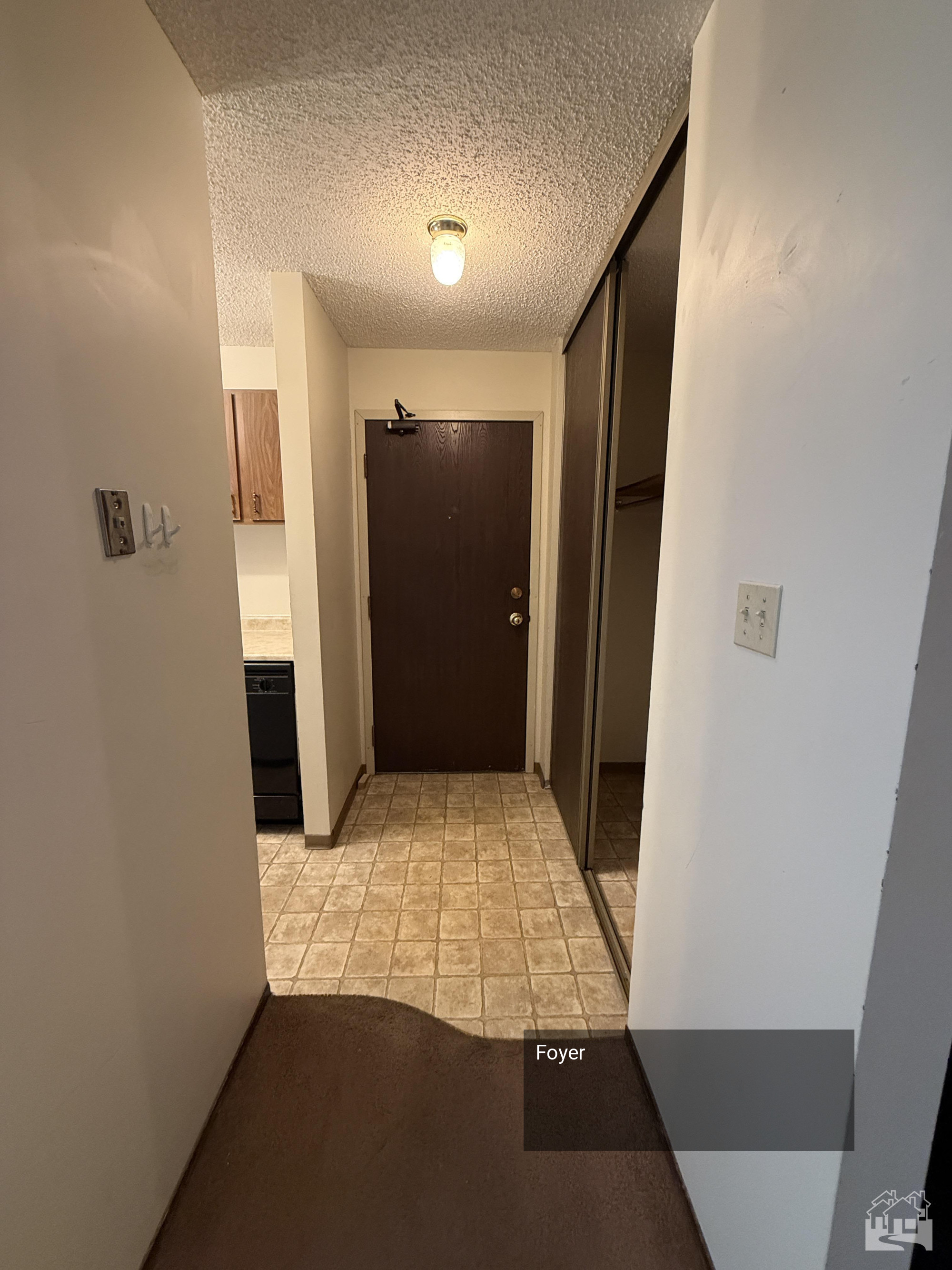 Foyer Key Image