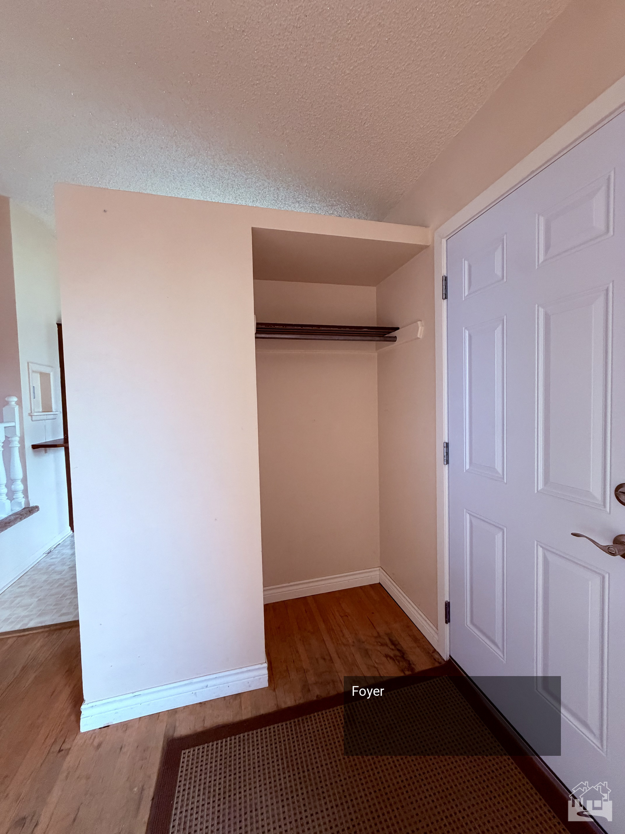 Foyer Key Image
