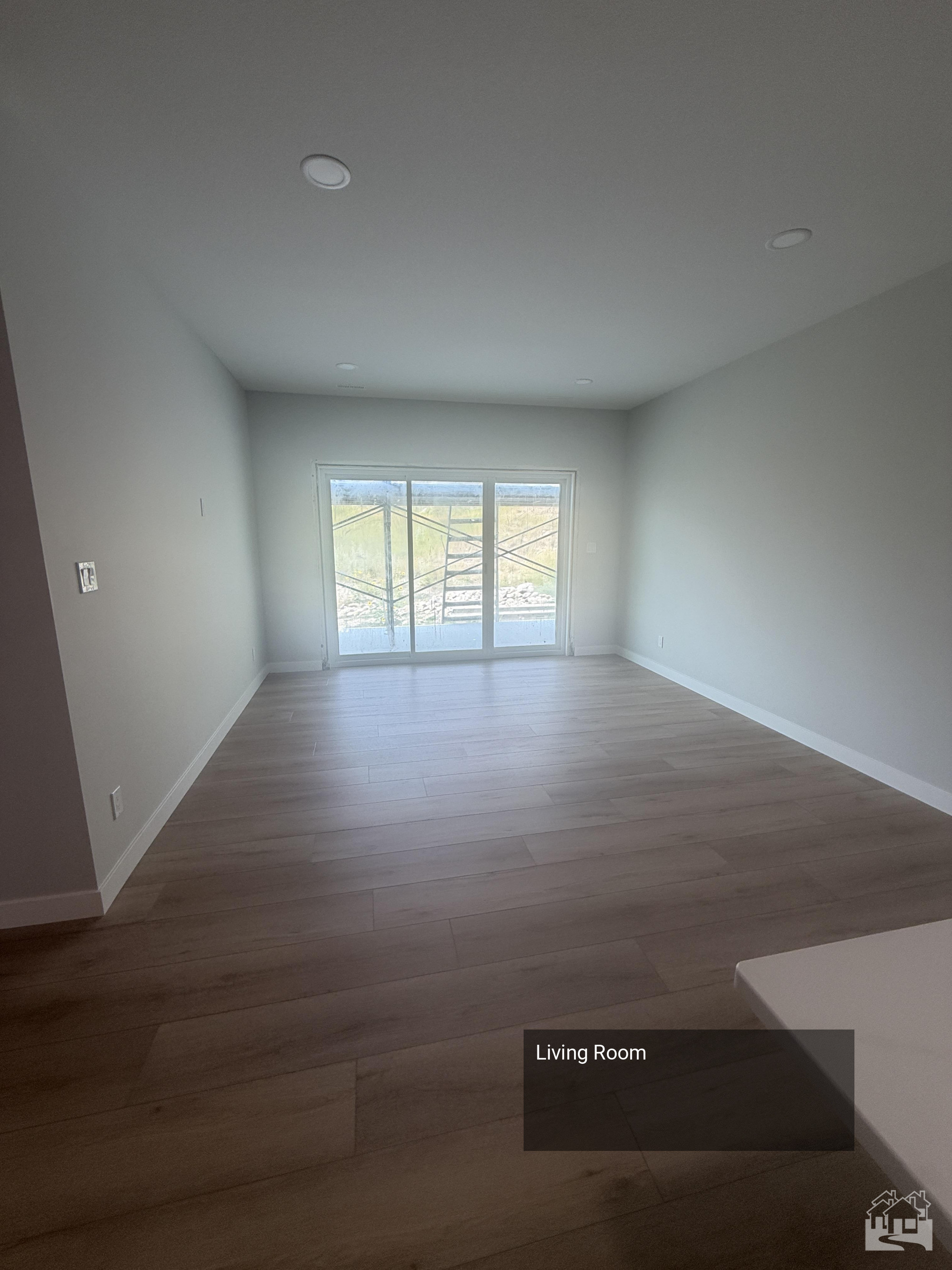 Living Room Key Image