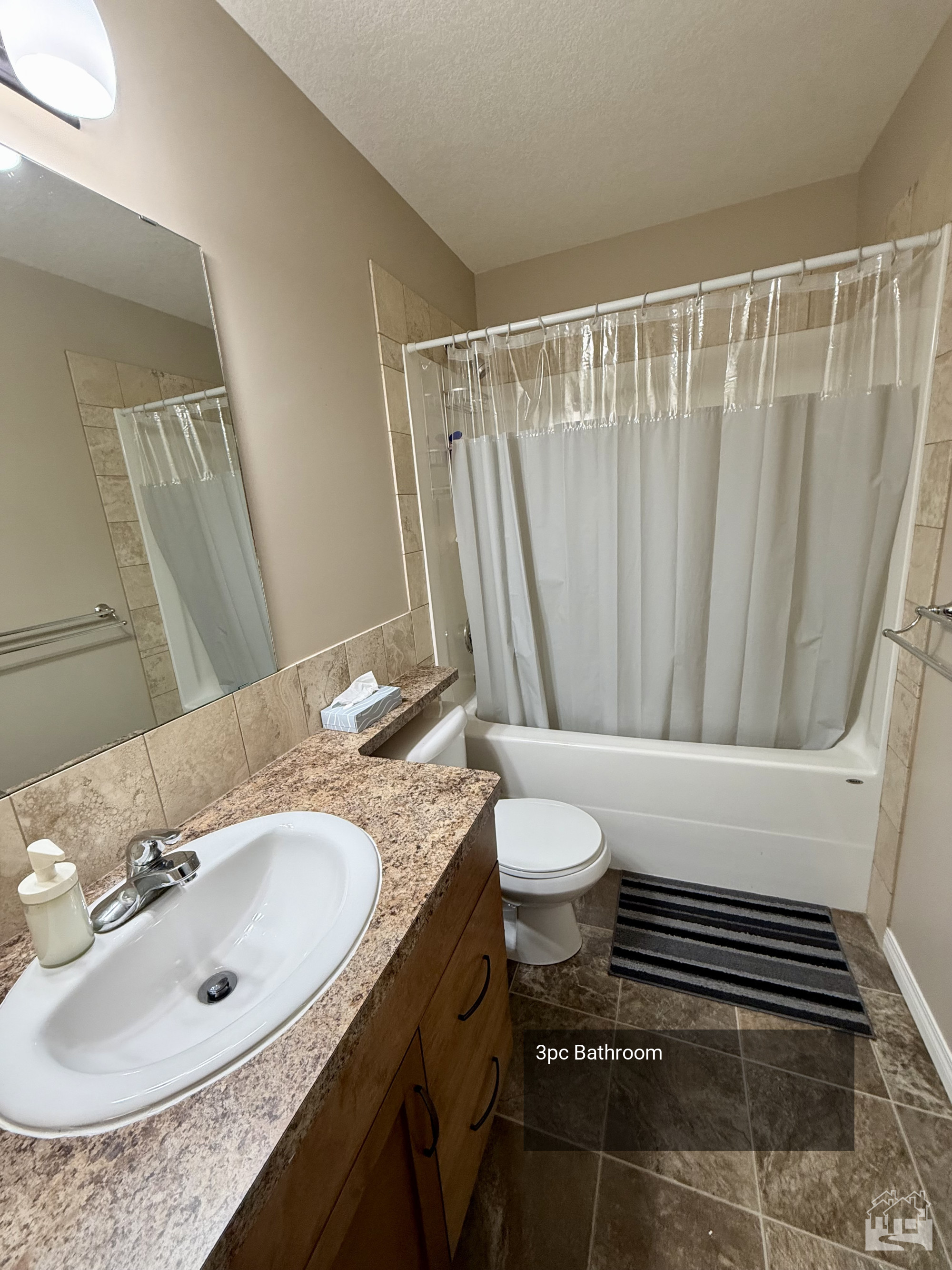 3pc Bathroom Key Image
