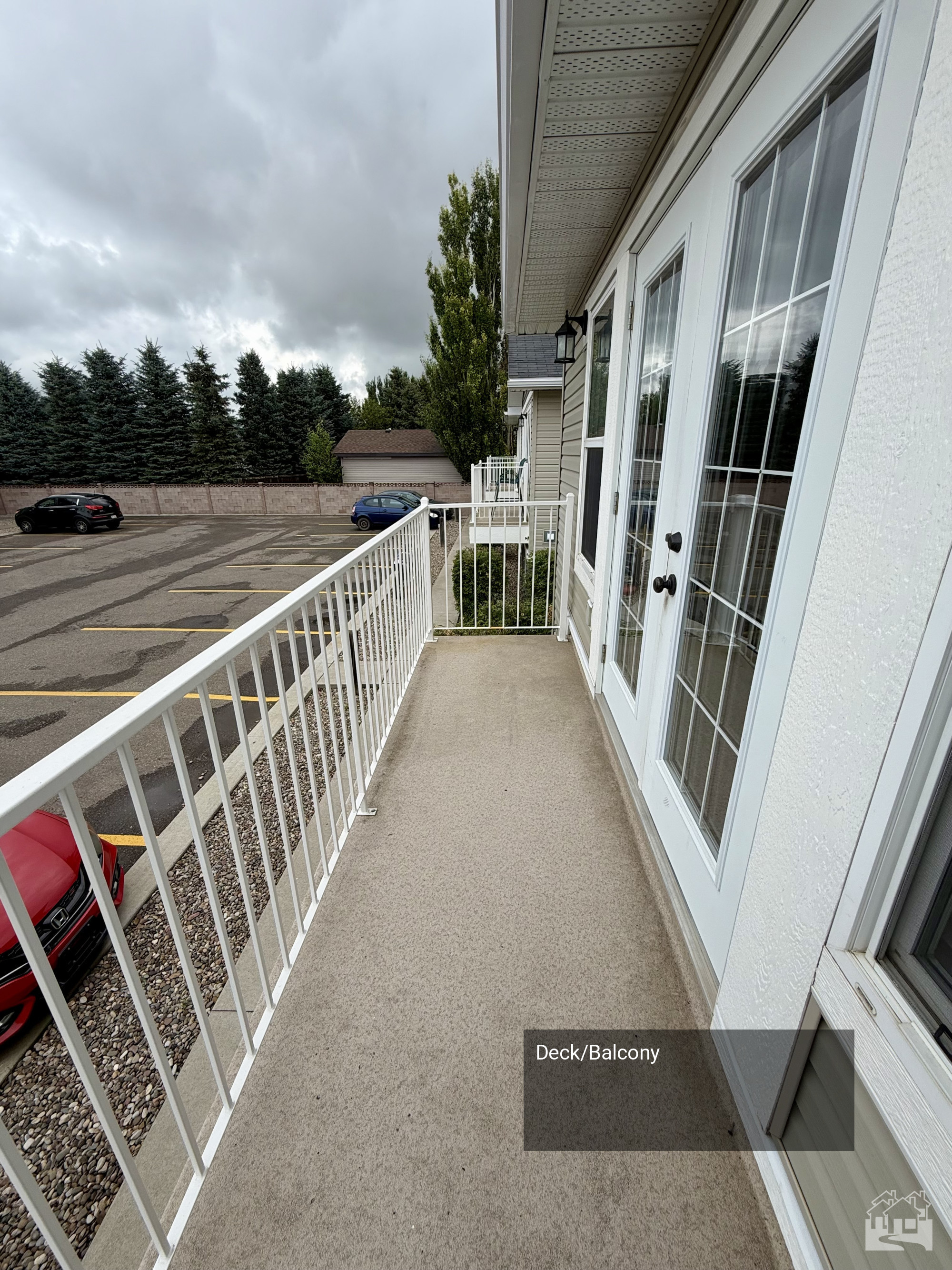 Deck/Balcony Key Image