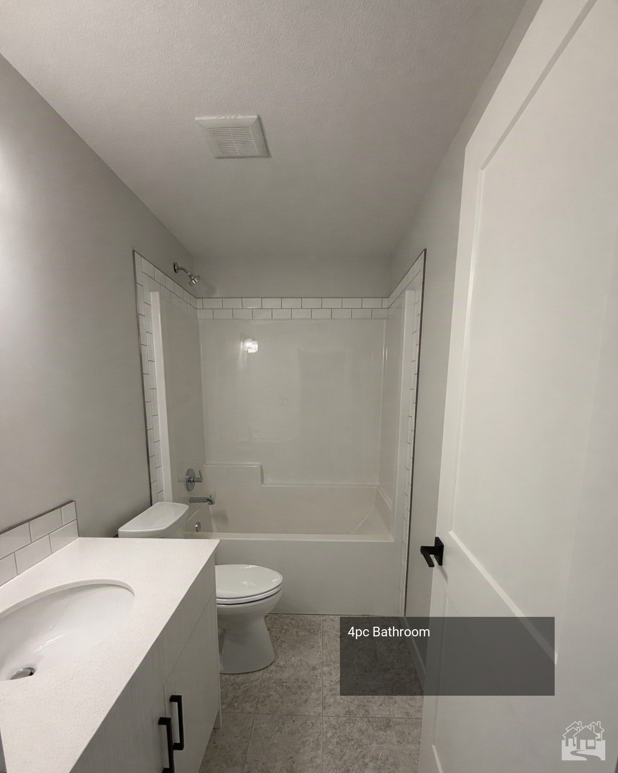 4pc Bathroom Key Image