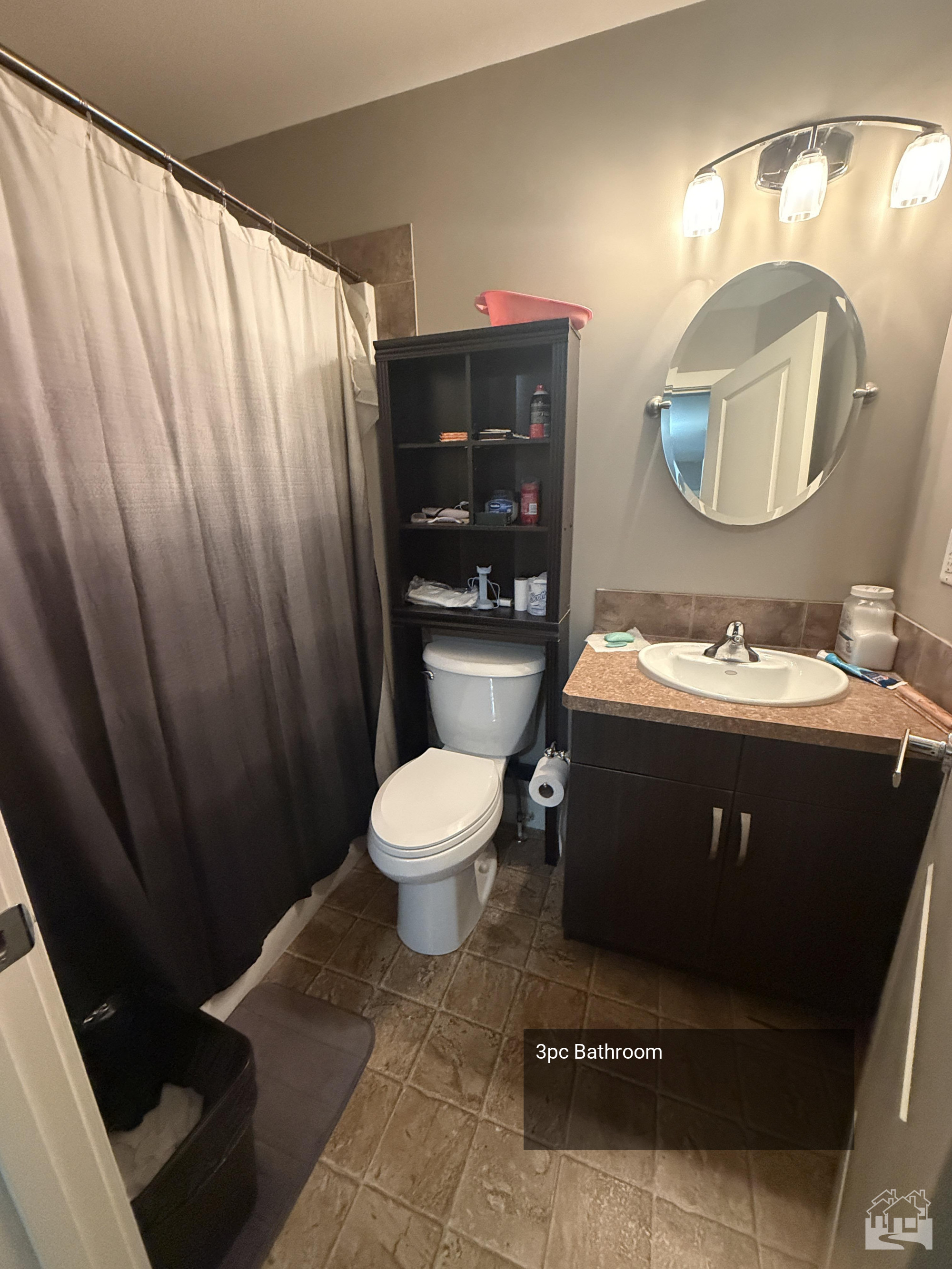 3pc Bathroom Key Image