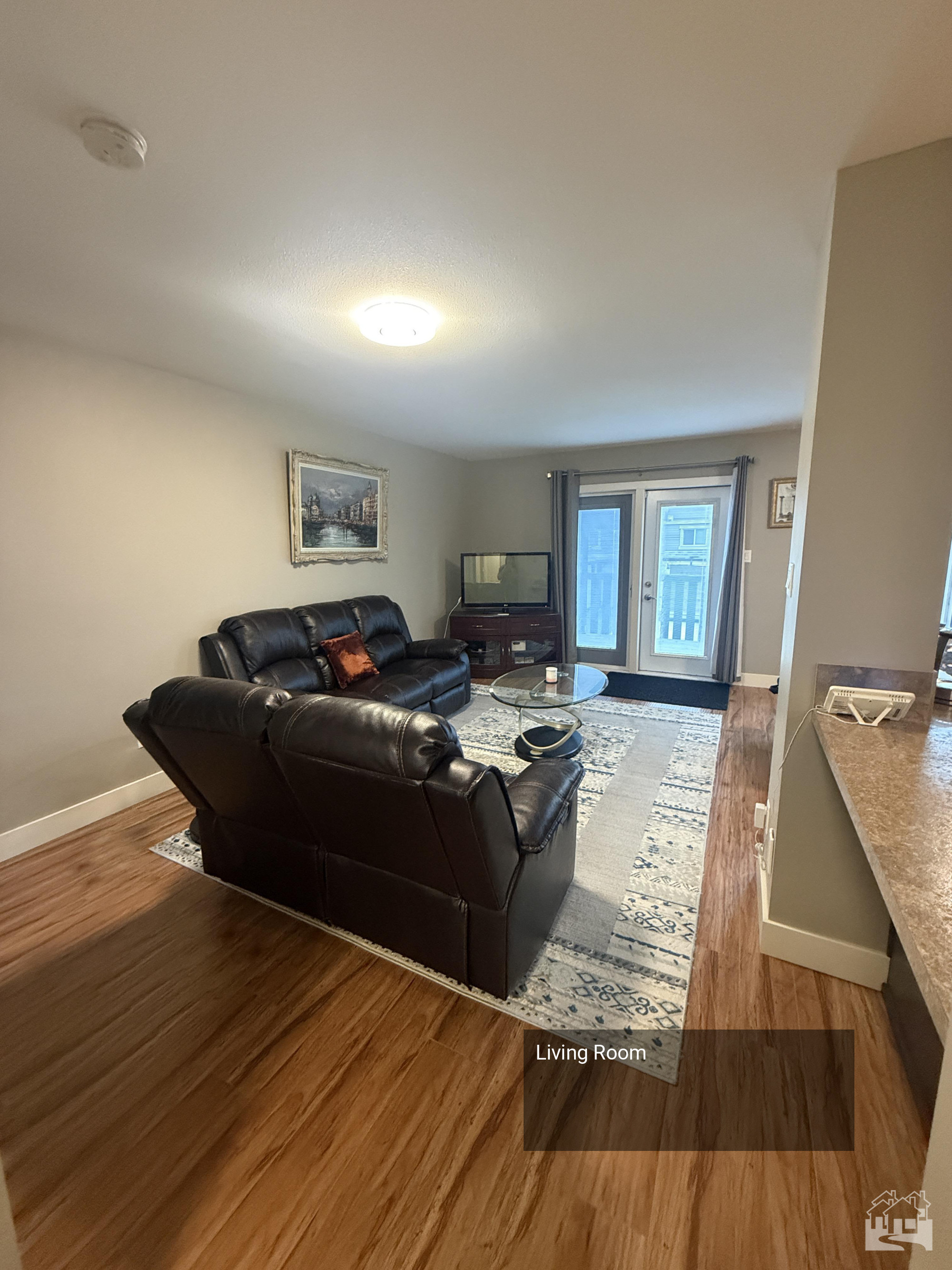 Living Room Key Image