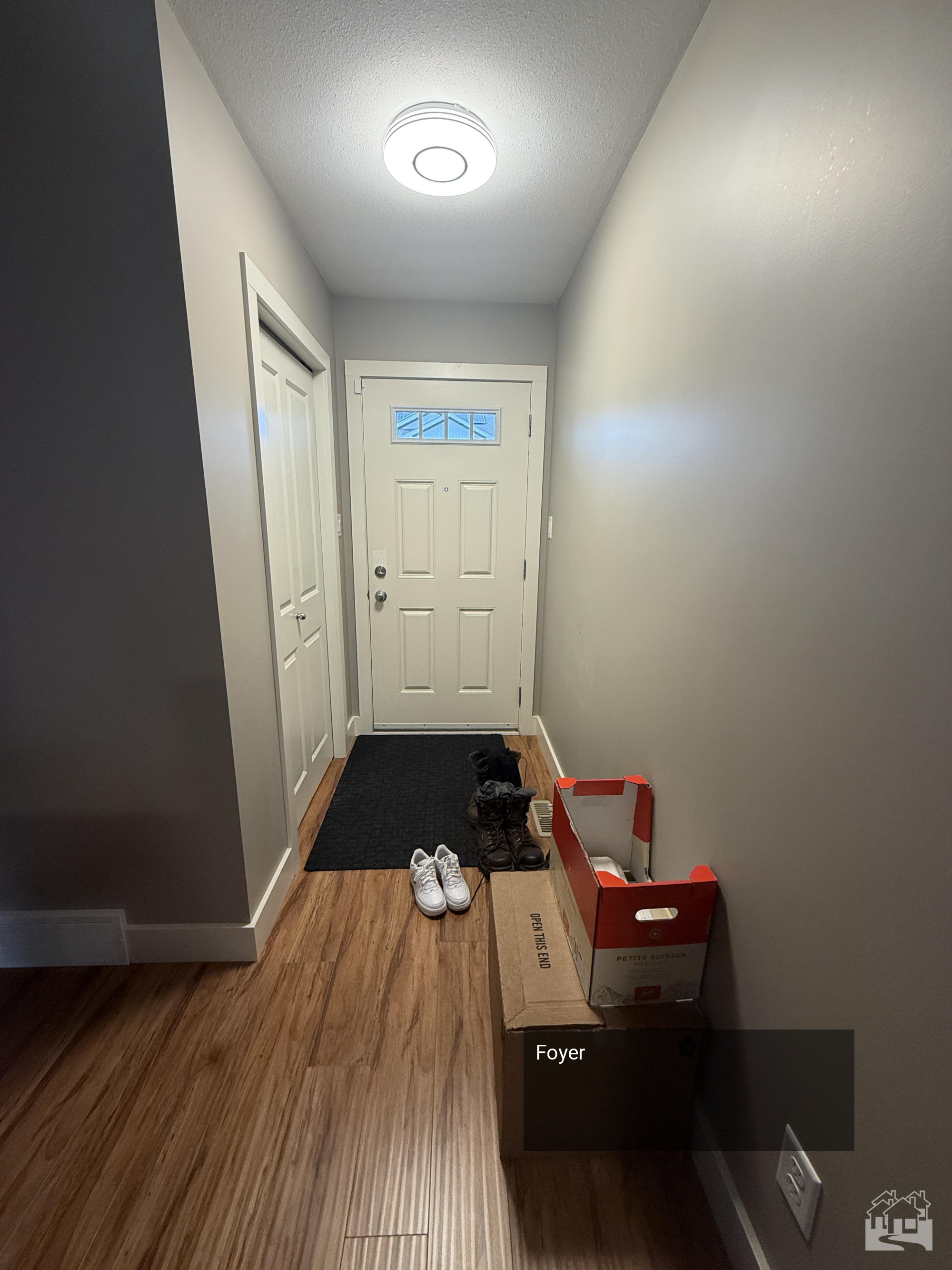 Foyer Key Image