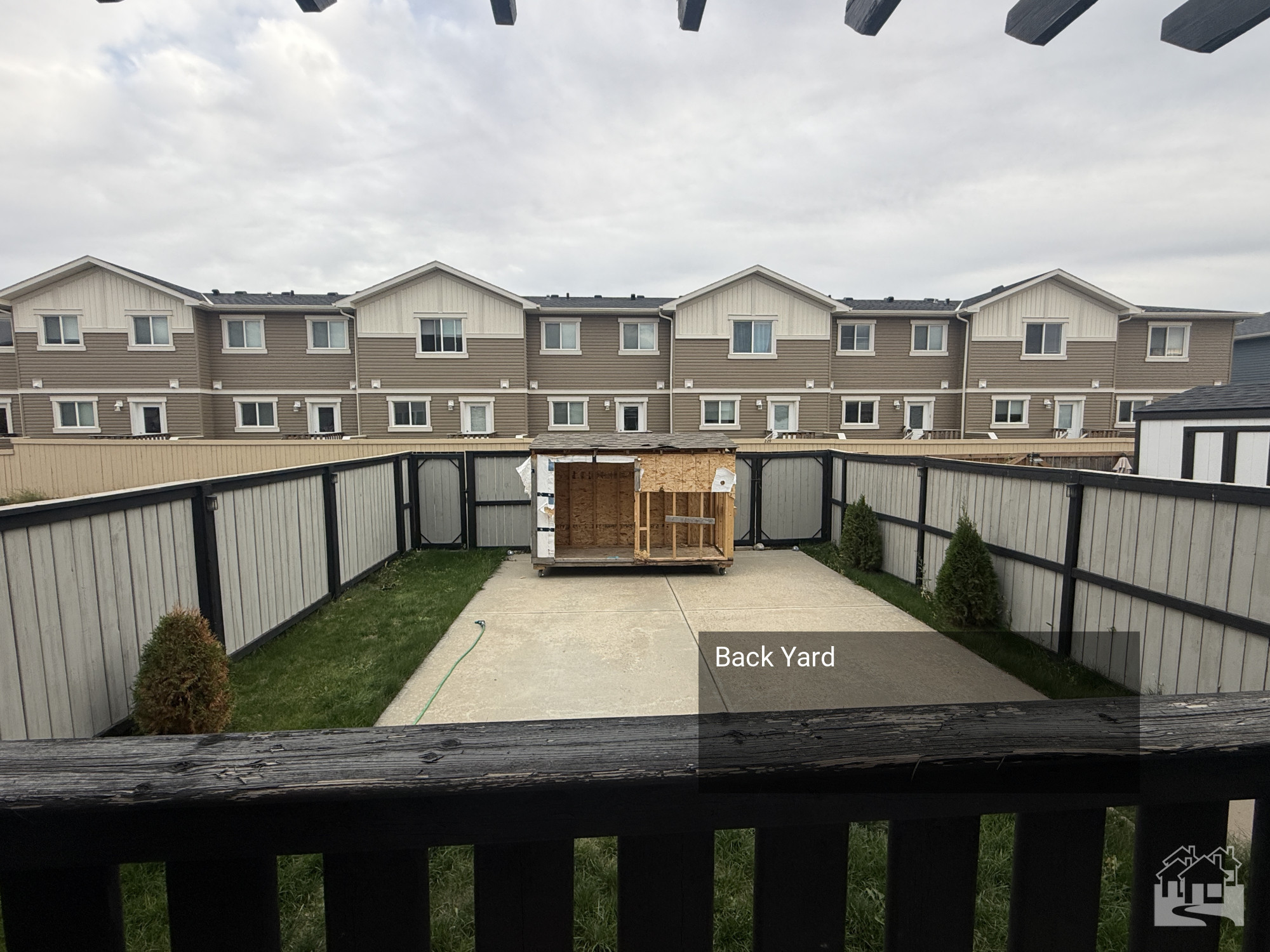 Back Yard Key Image