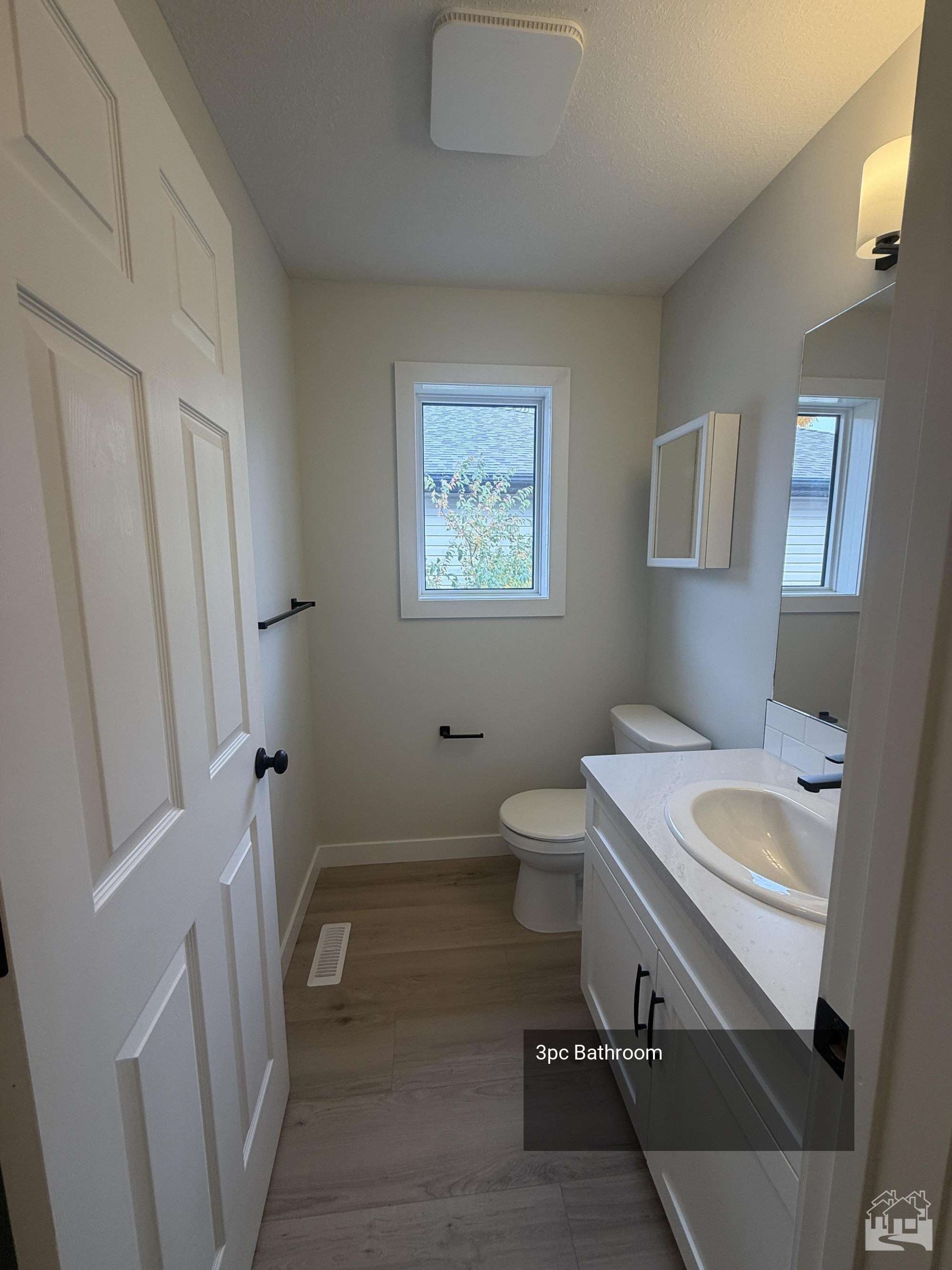 2pc Bathroom Key Image