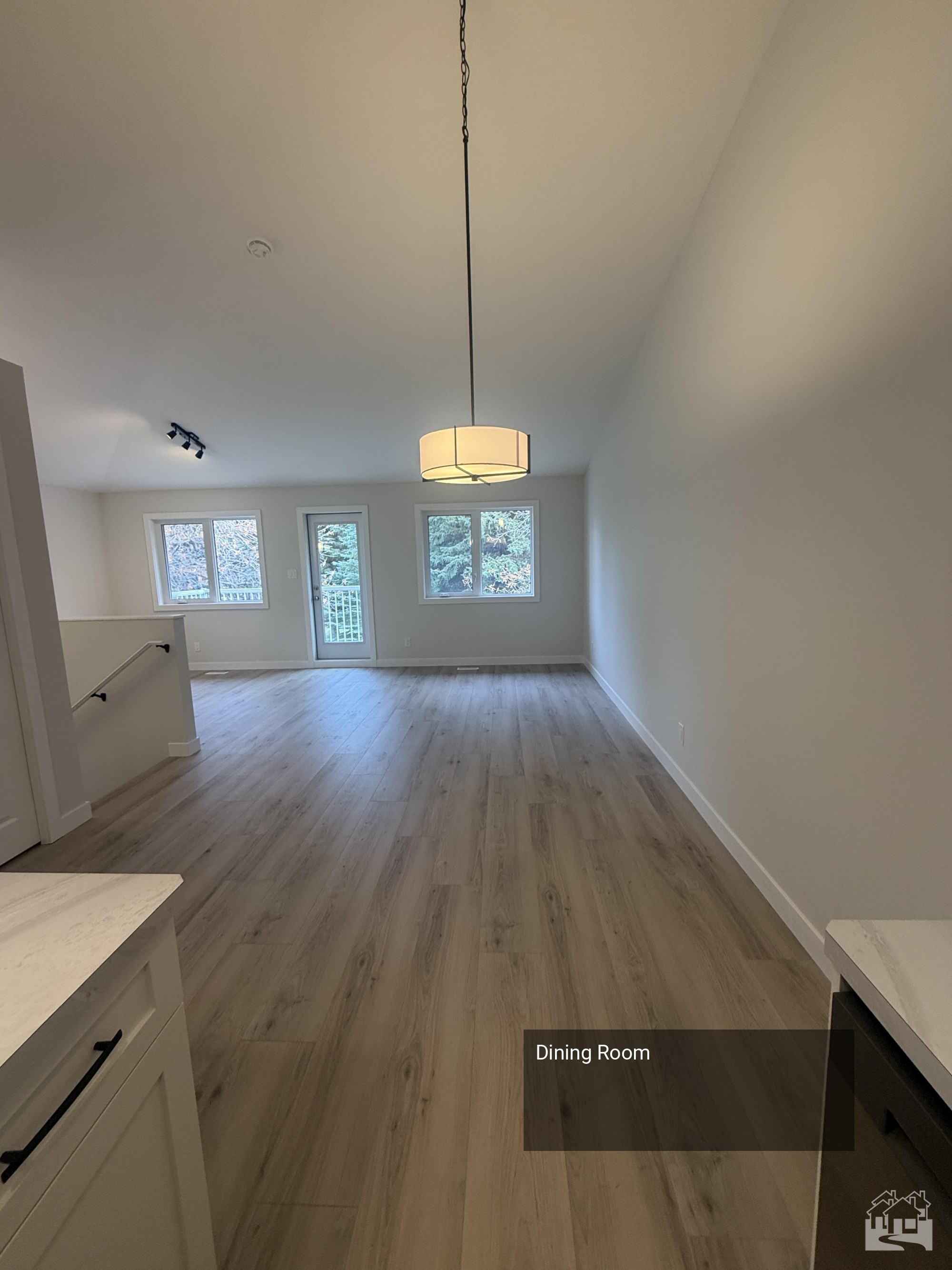 Dining Room Key Image