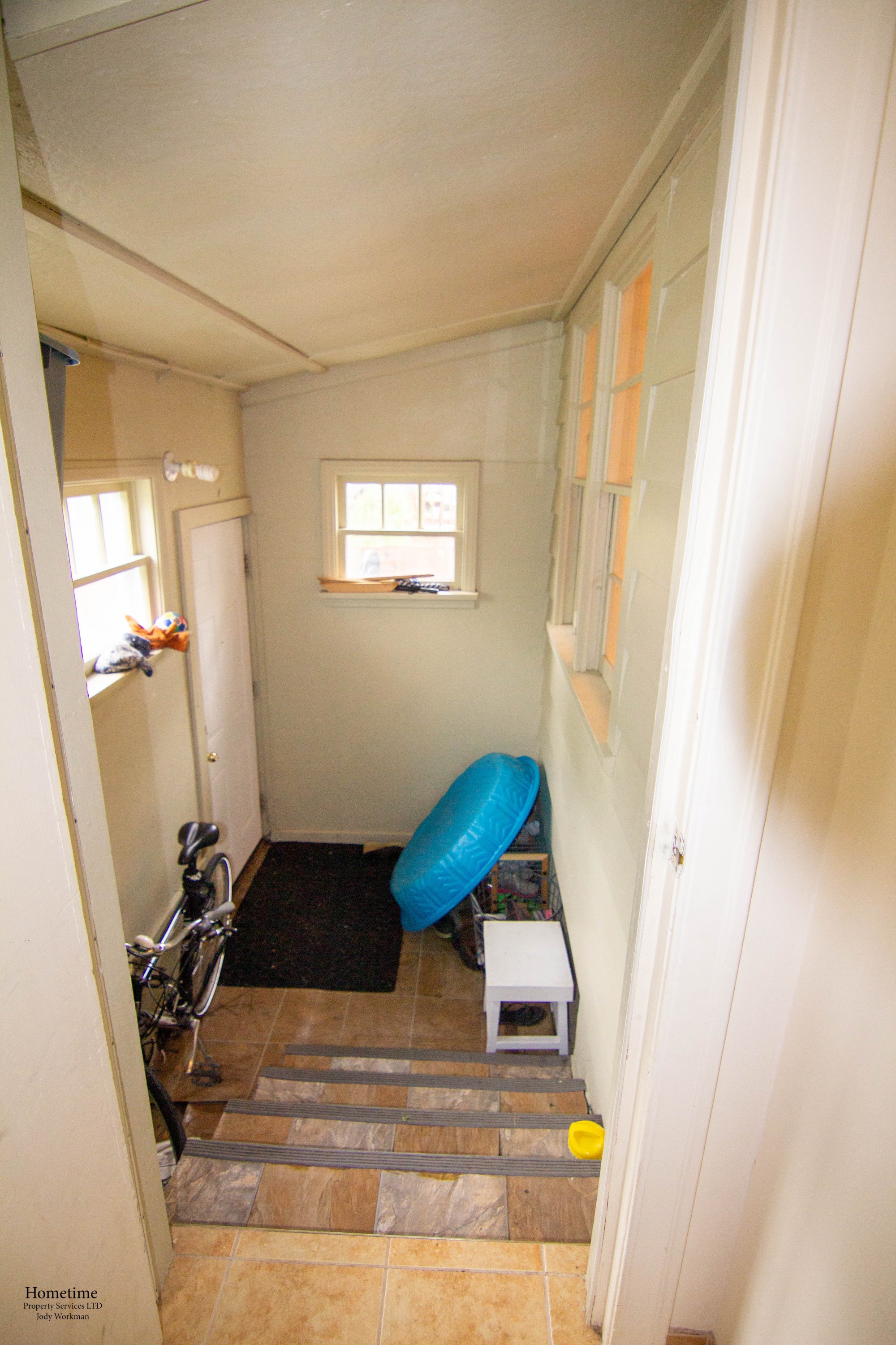 Back Entrance Hallway Key Image