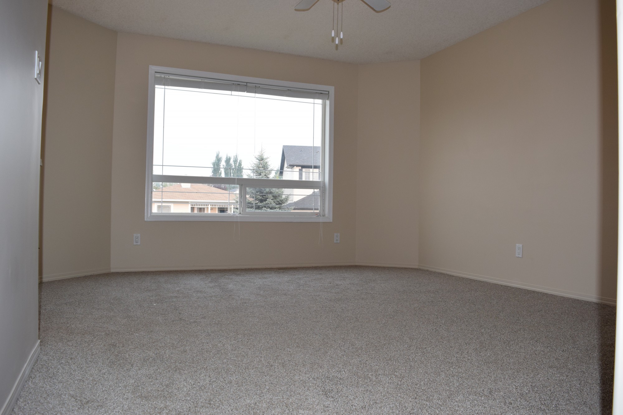 Living Room Key Image
