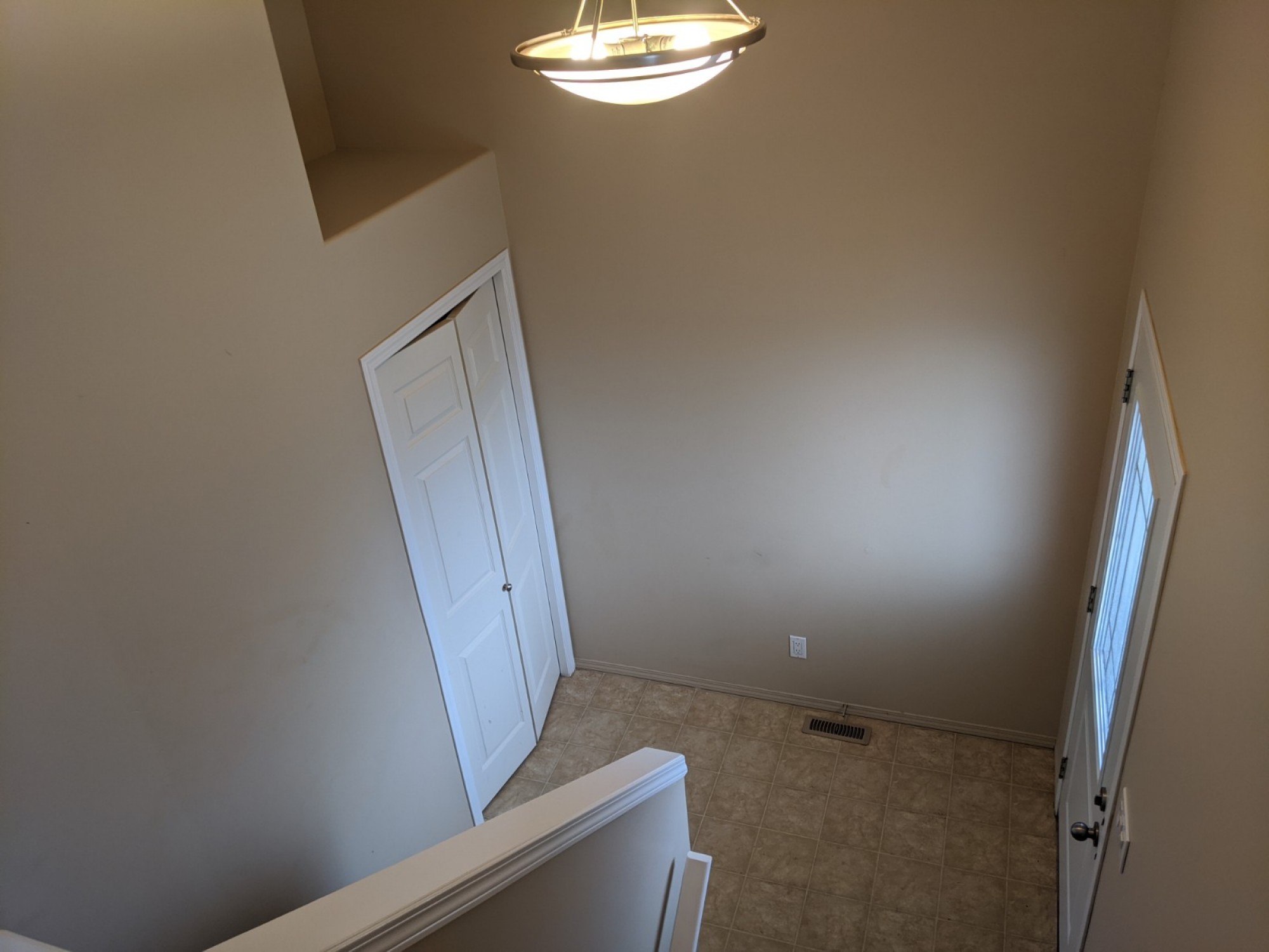 Foyer Key Image