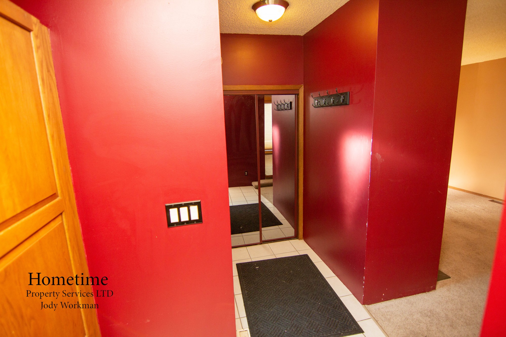 Foyer Key Image
