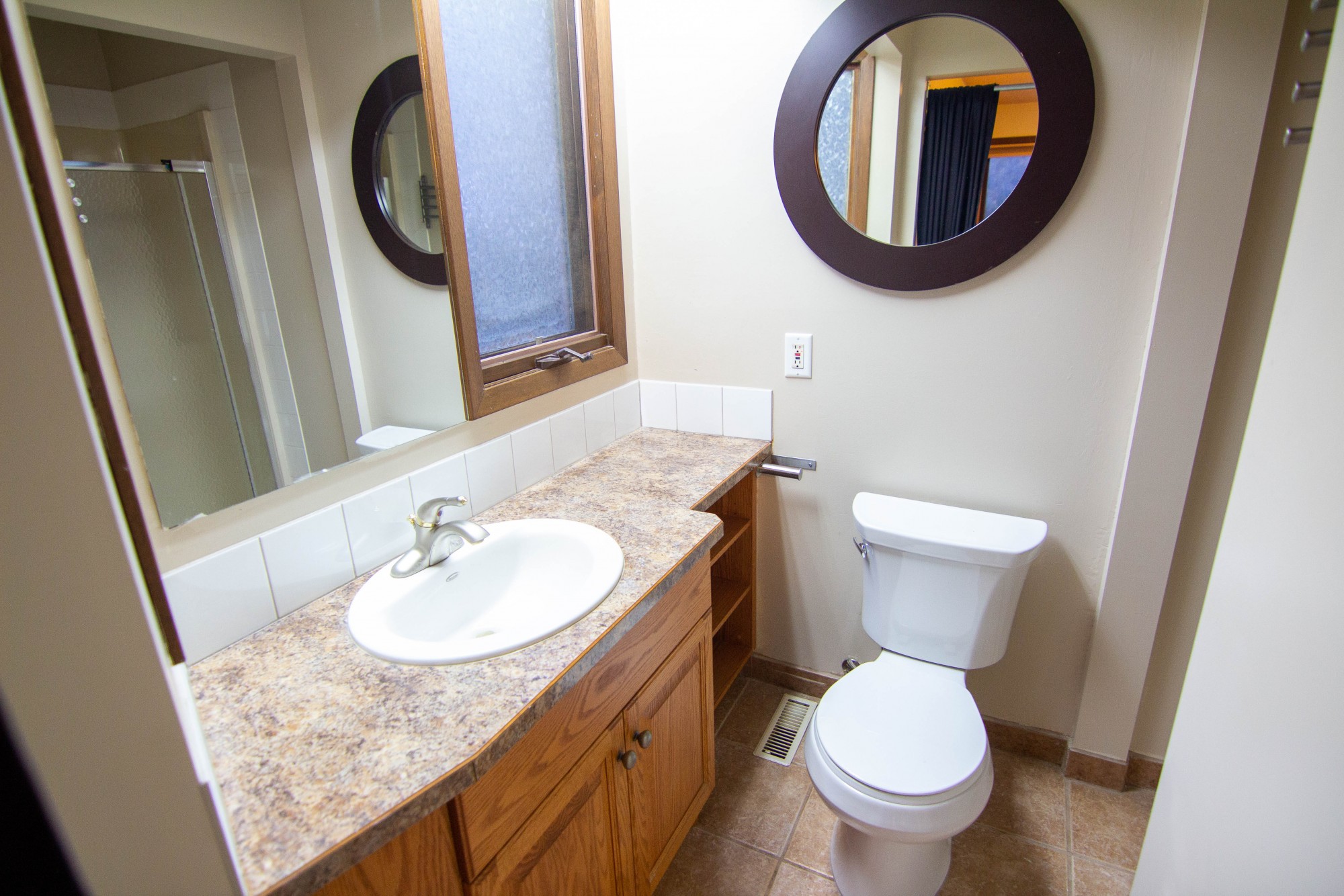 Ensuite Bathroom Key Image