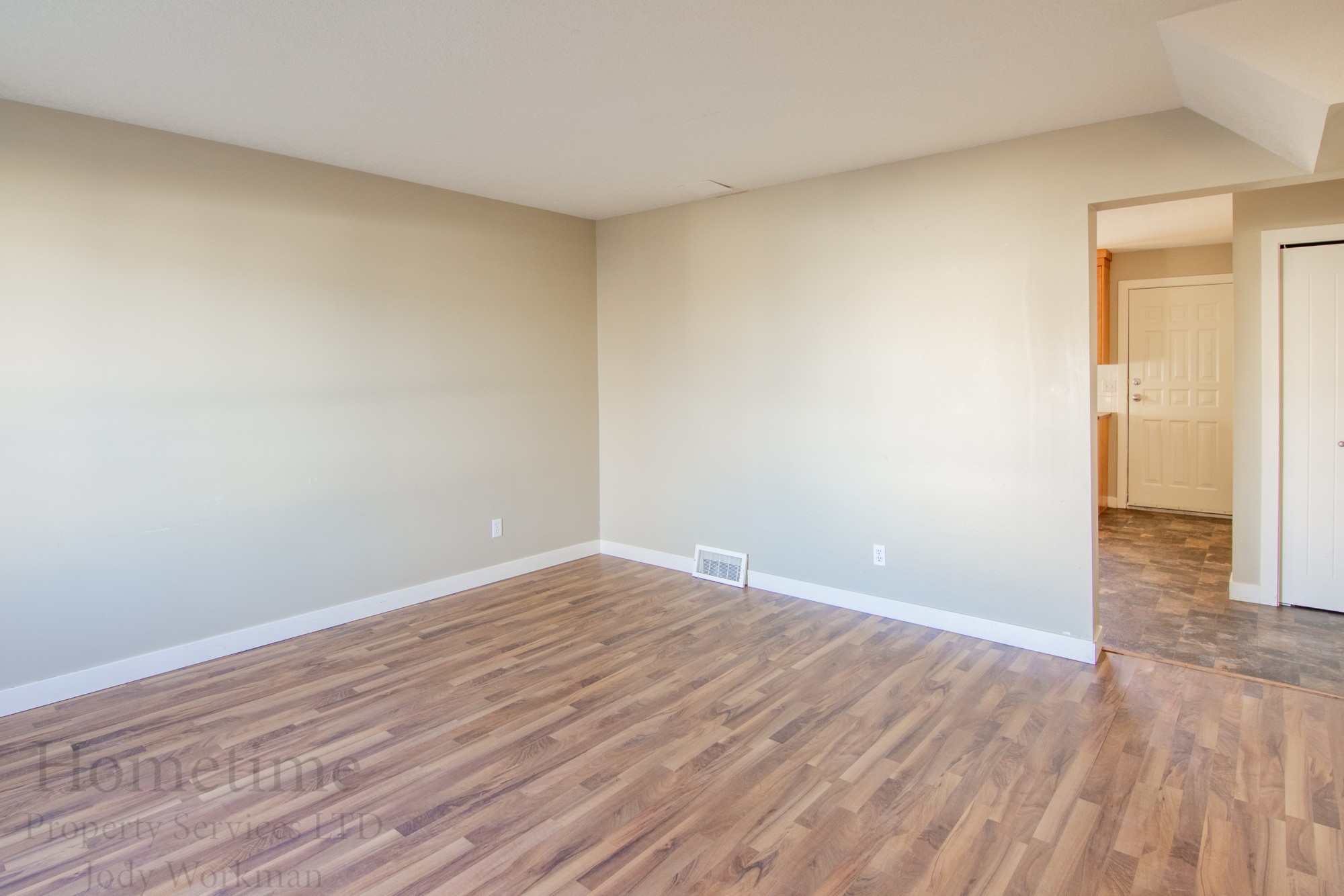 Living Room Key Image