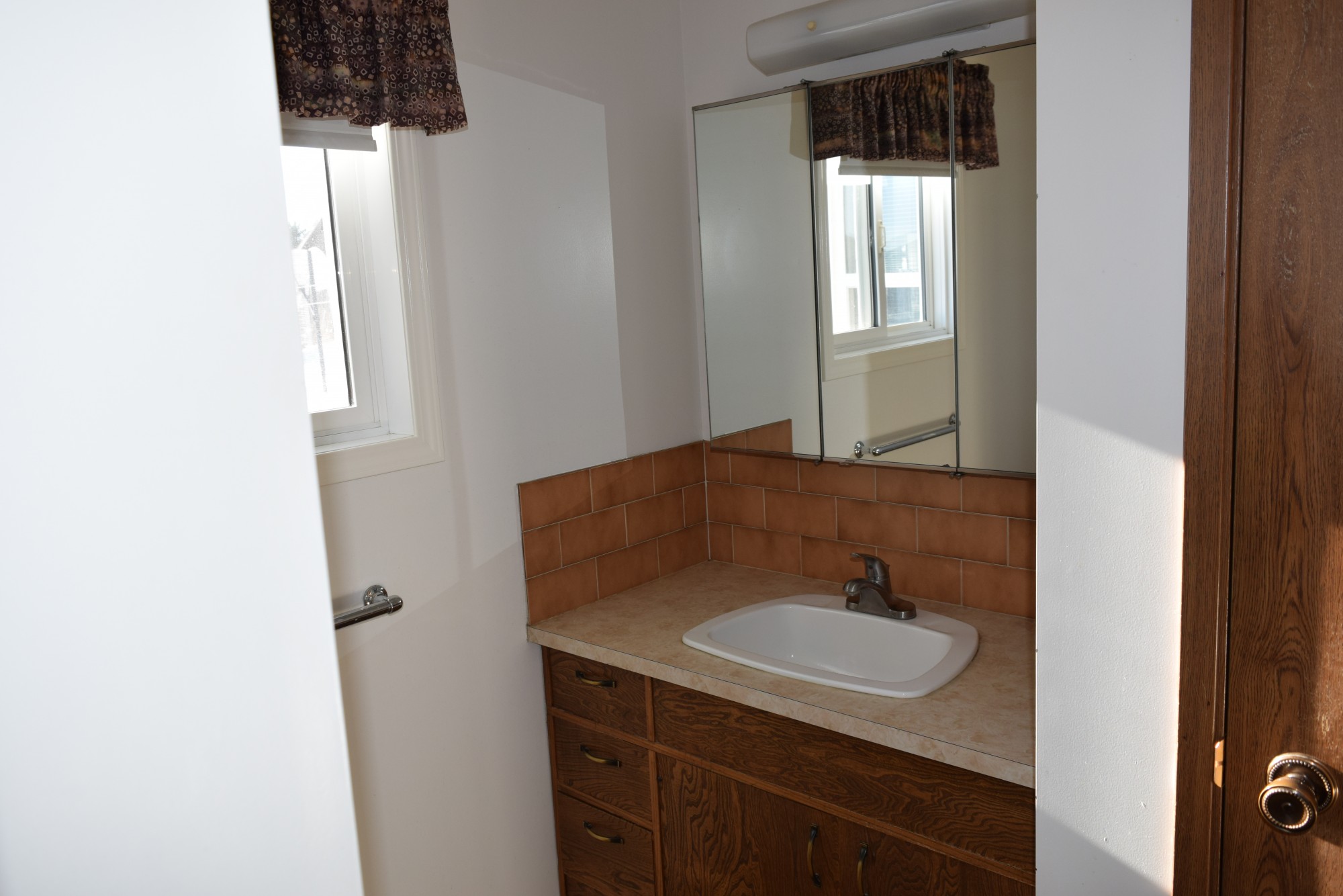 4pc Bathroom Key Image