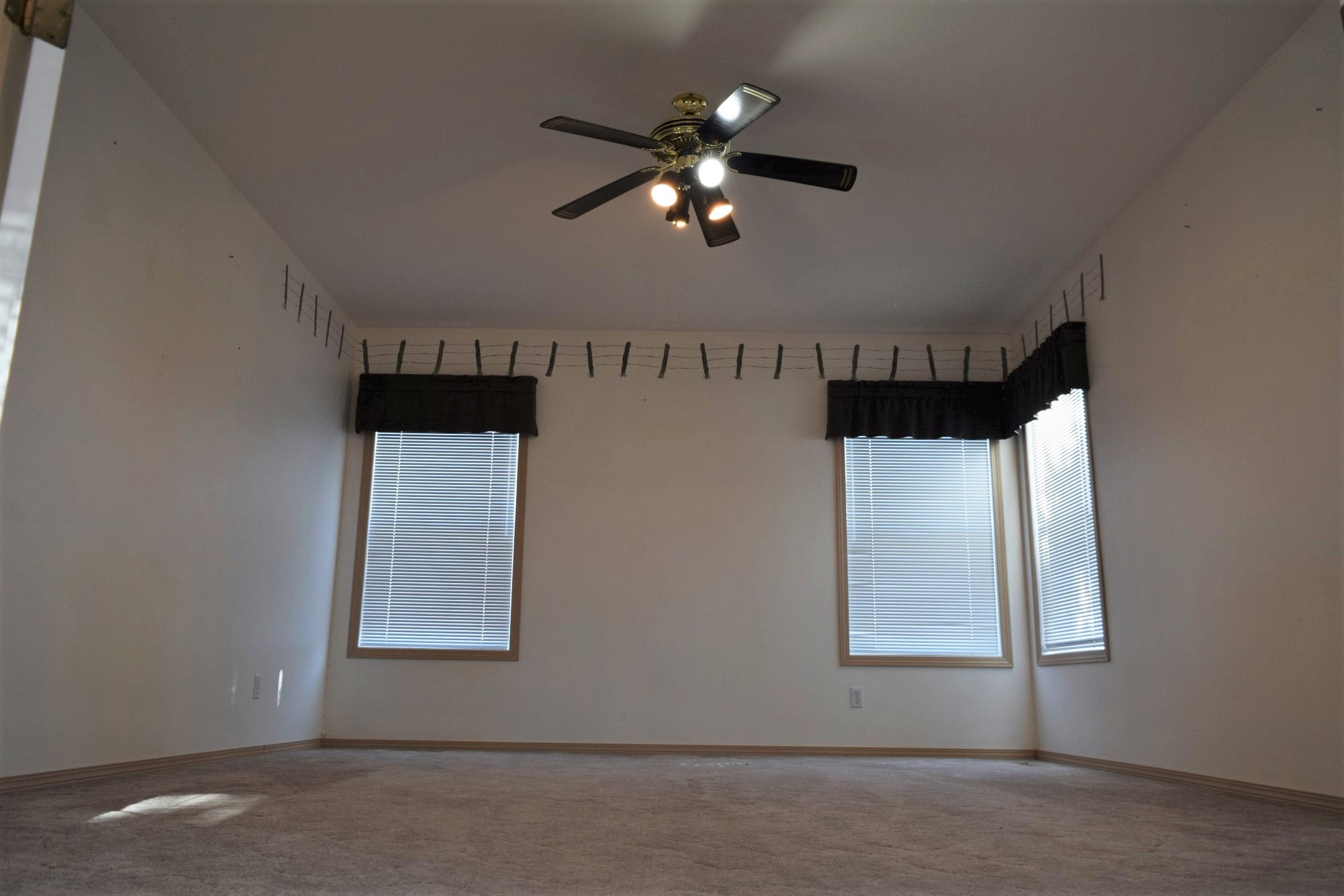 Living Room Key Image