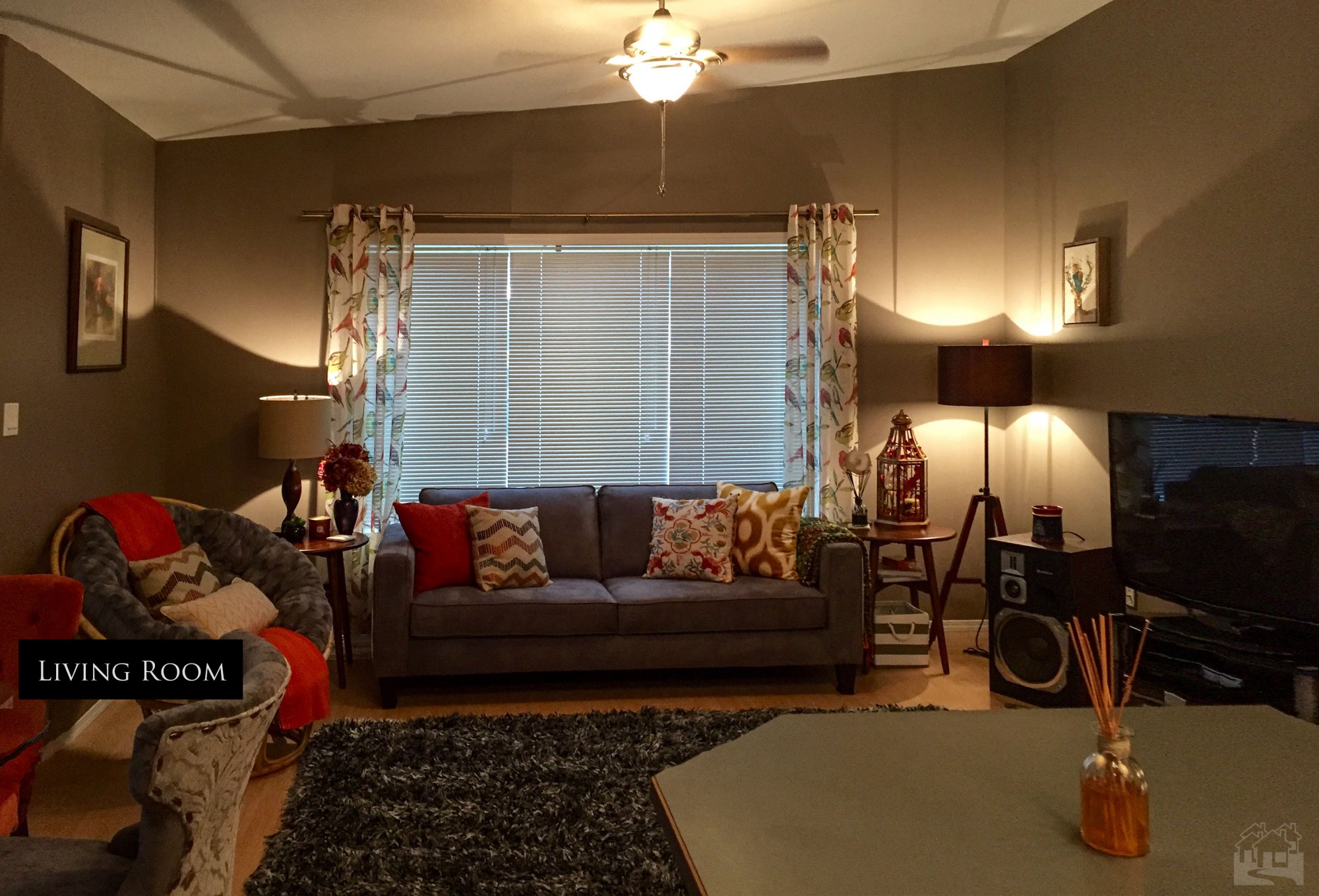 Living Room Key Image