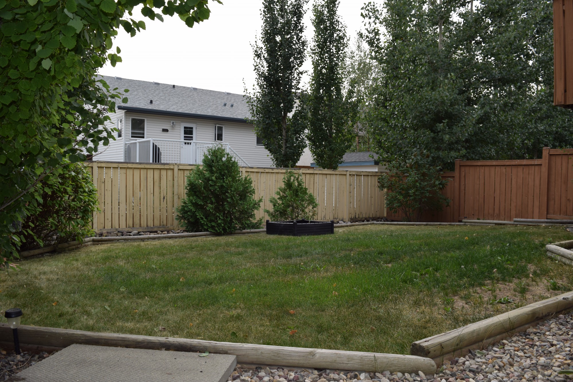 Back Yard Key Image