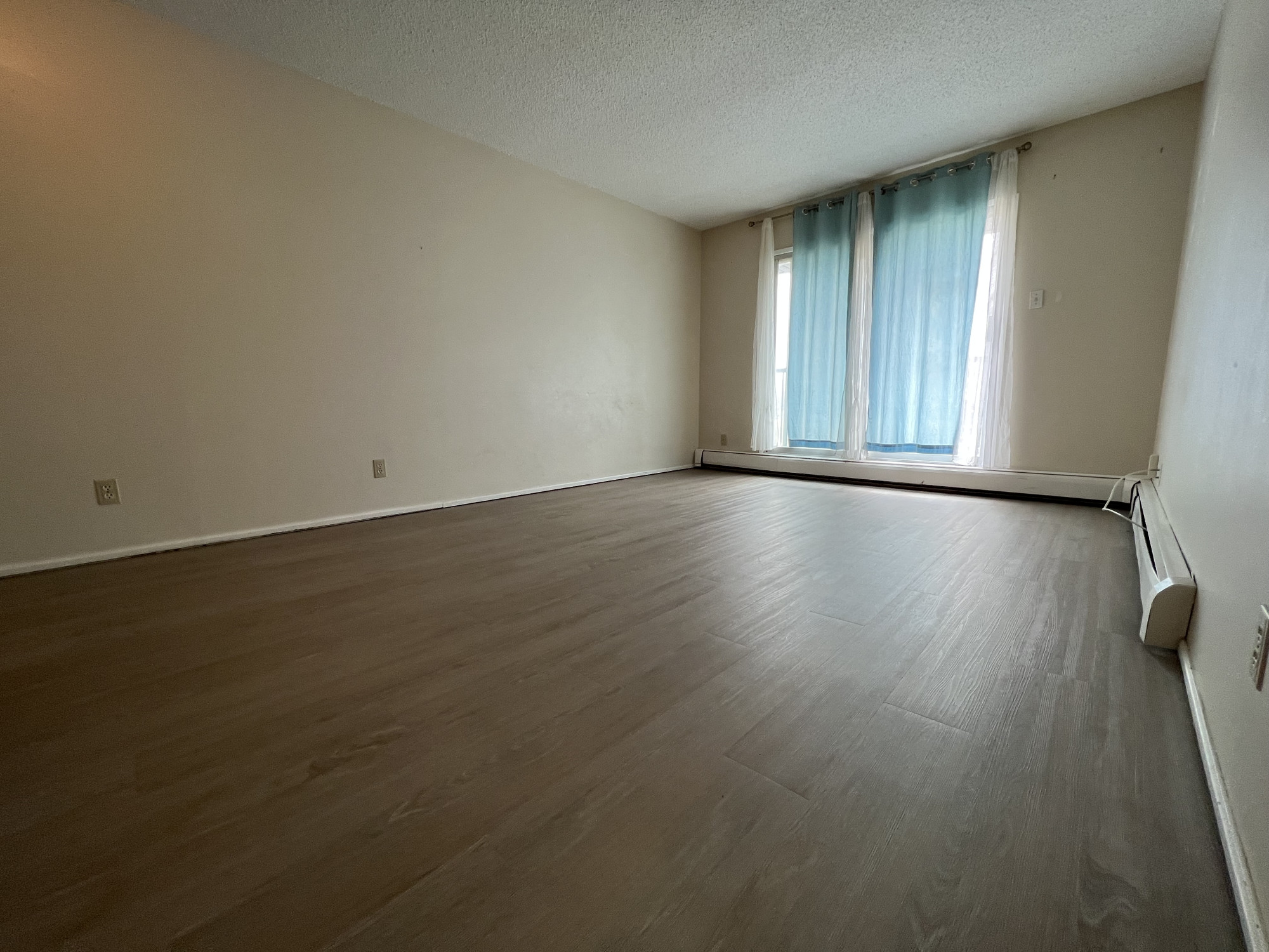 Living Room Key Image