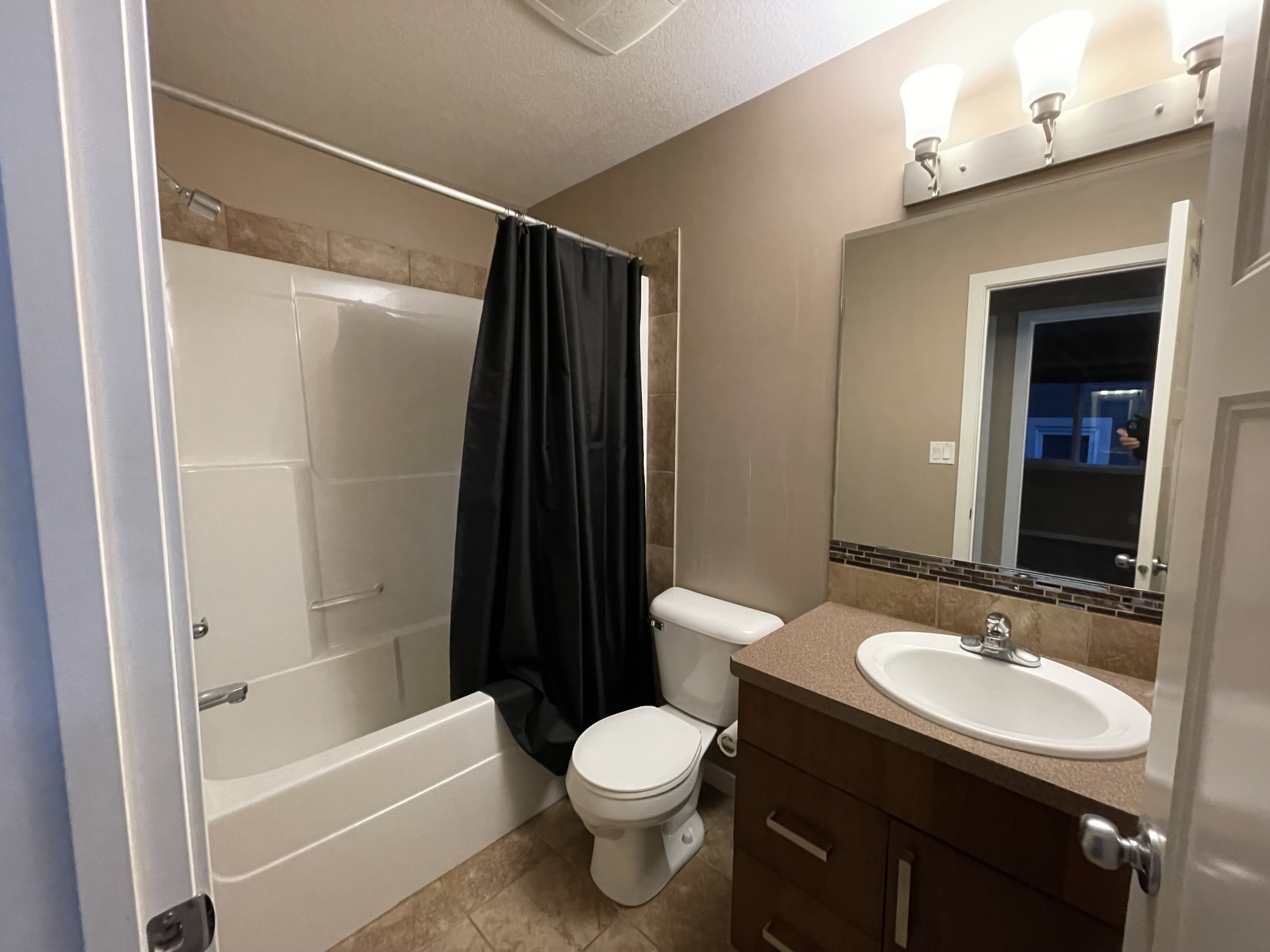 3pc Bathroom Key Image