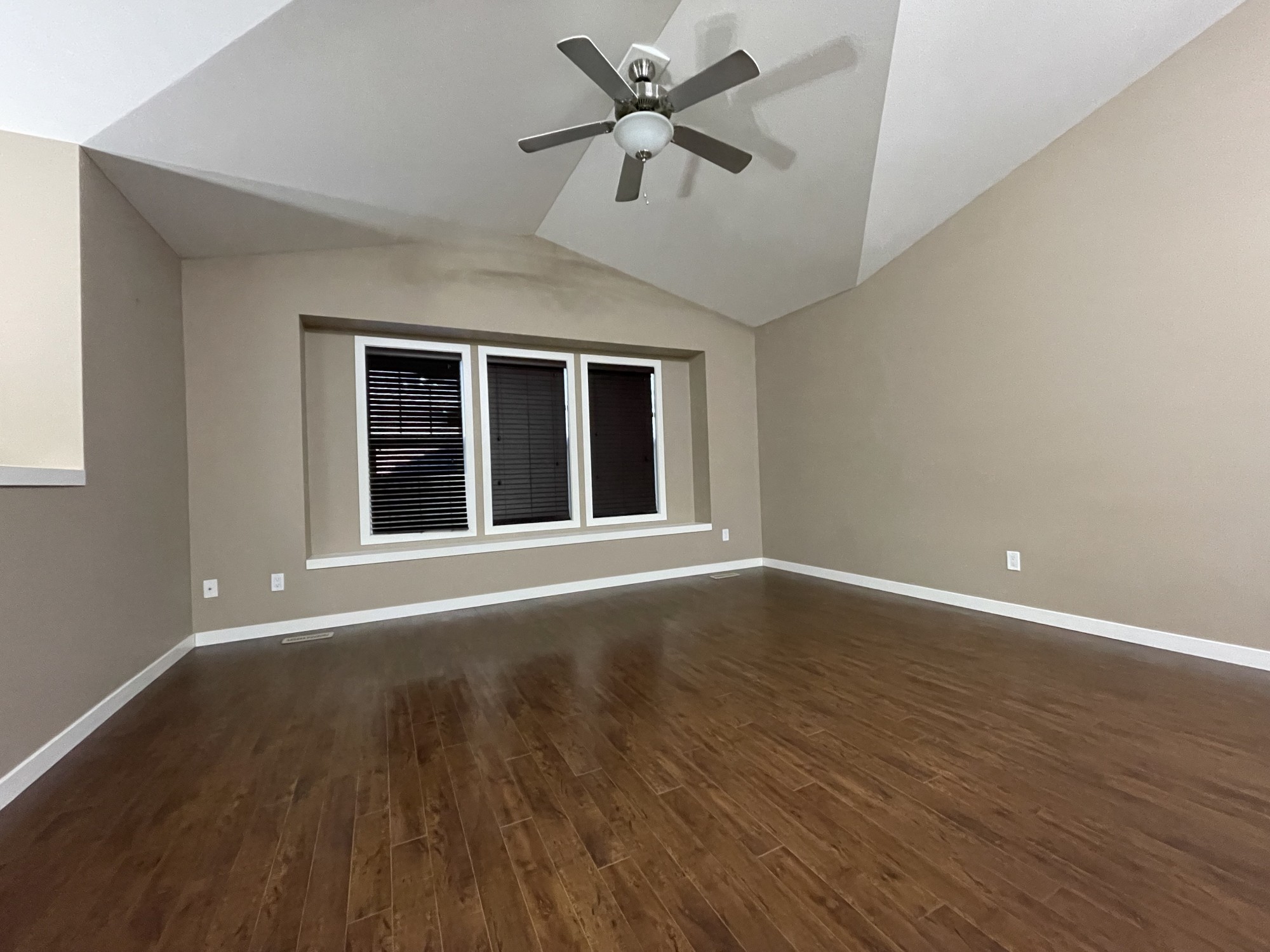 Living Room Key Image