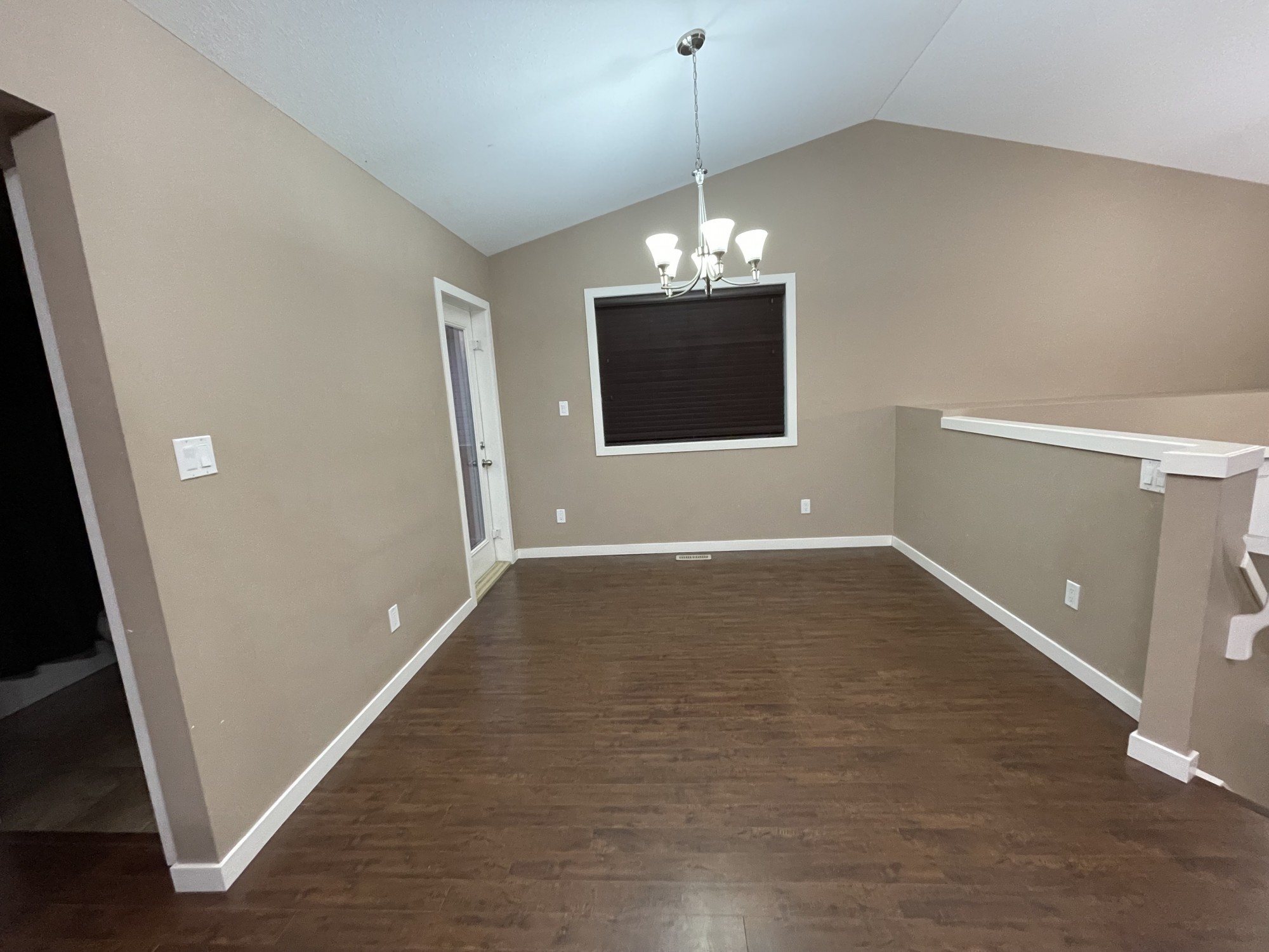 Dining Room Key Image