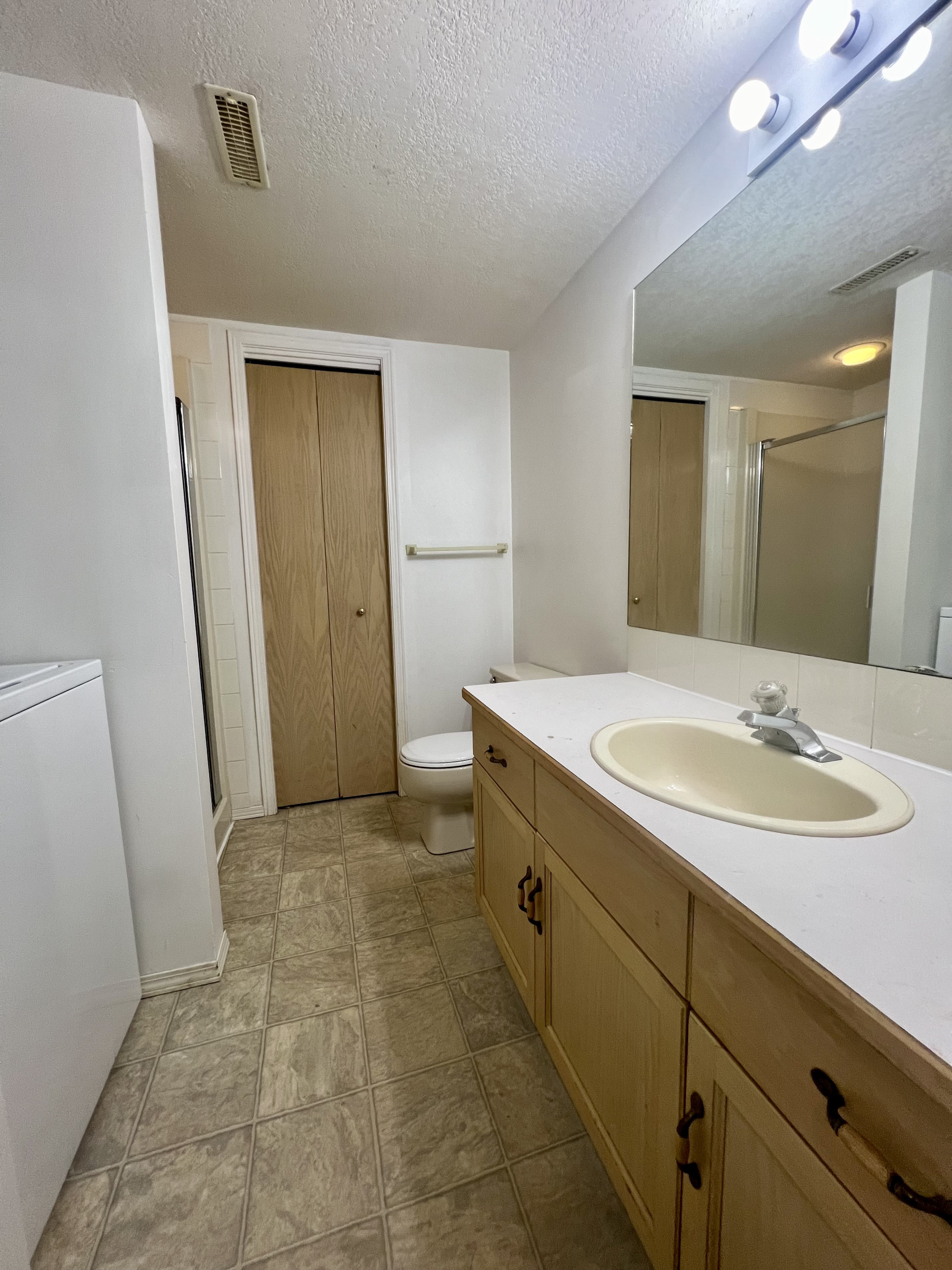 3pc Bathroom Key Image