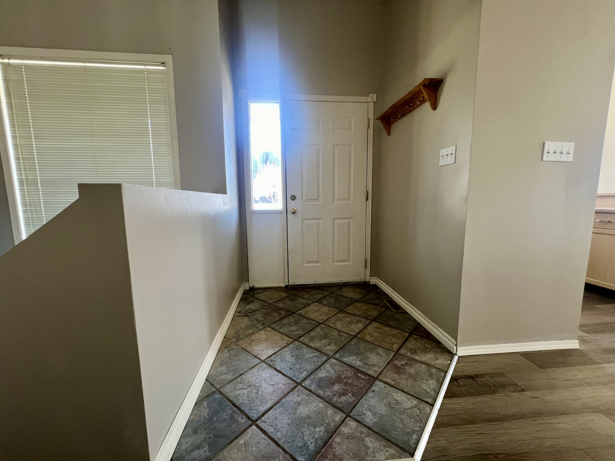 Foyer Key Image