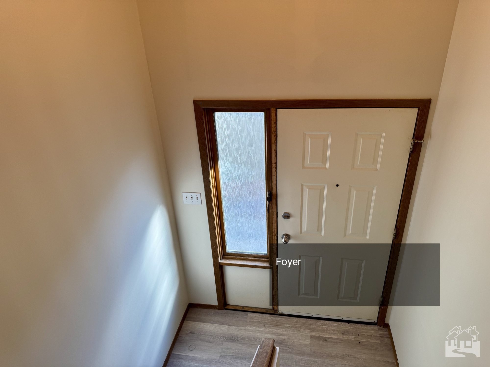 Foyer Key Image