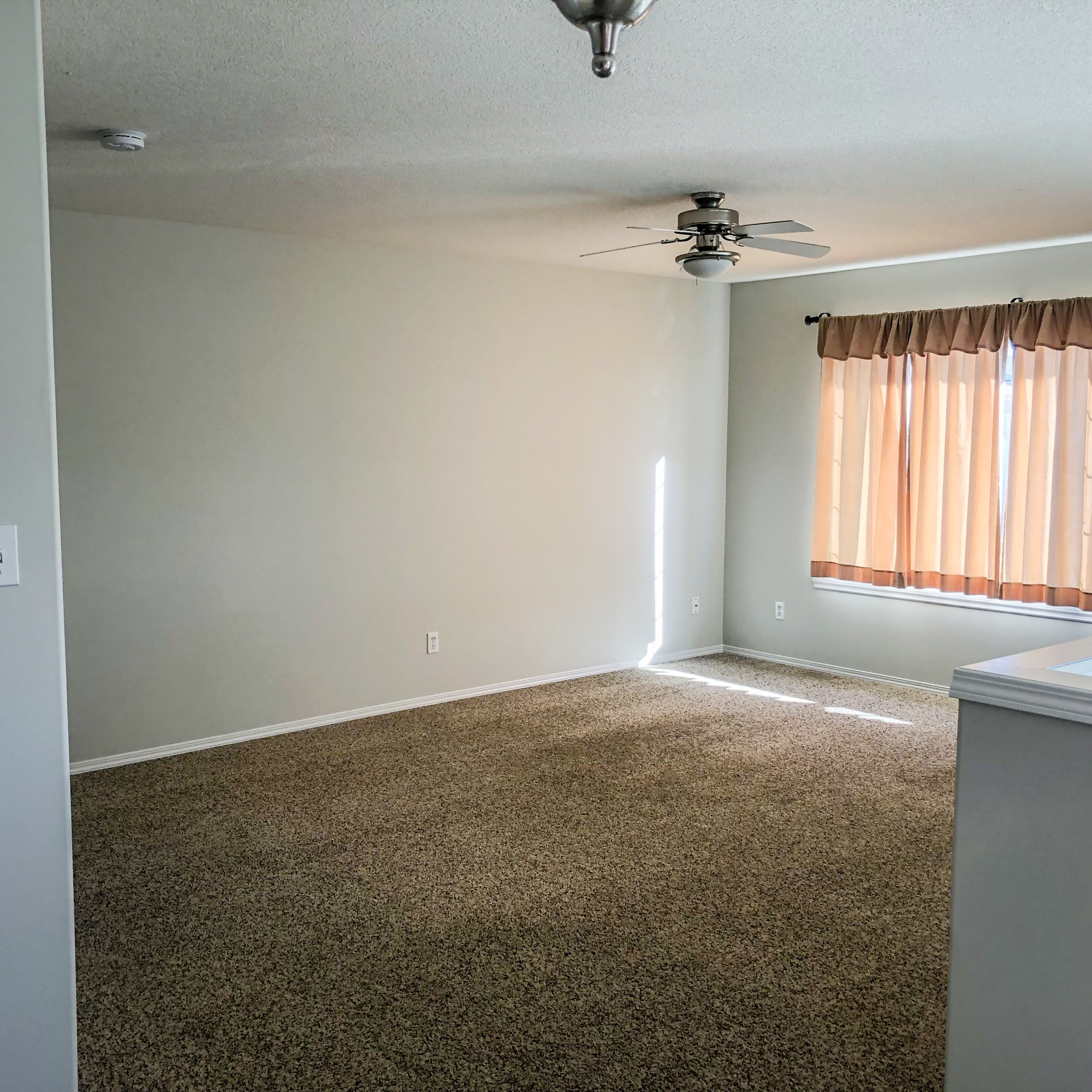 Living Room Key Image