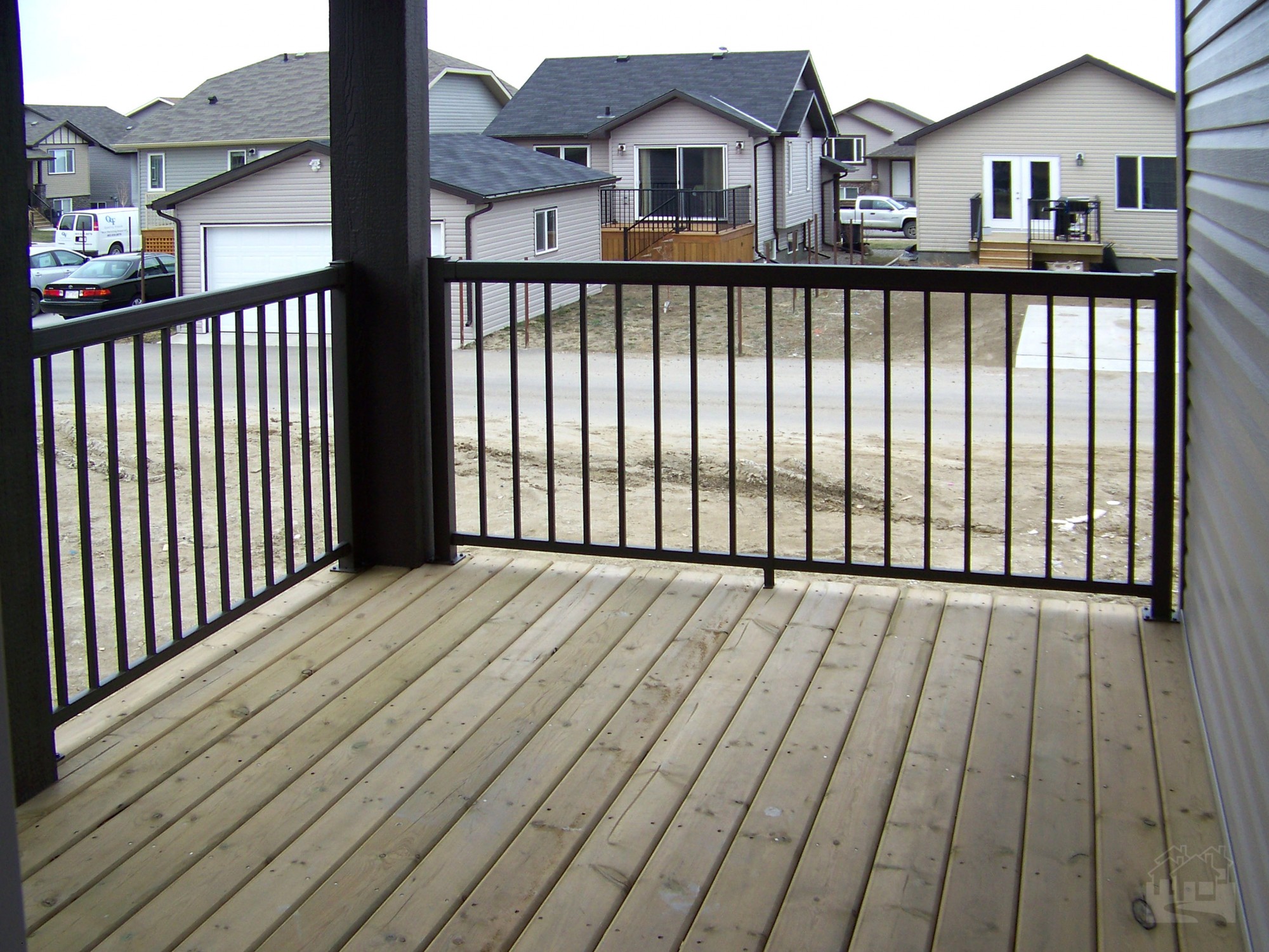 Deck/Balcony Key Image