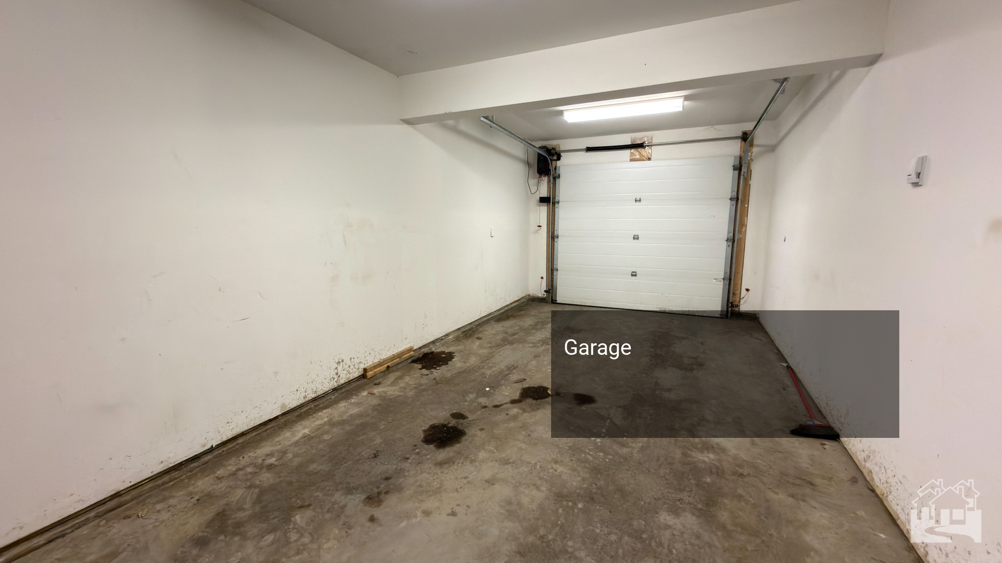 Garage Key Image