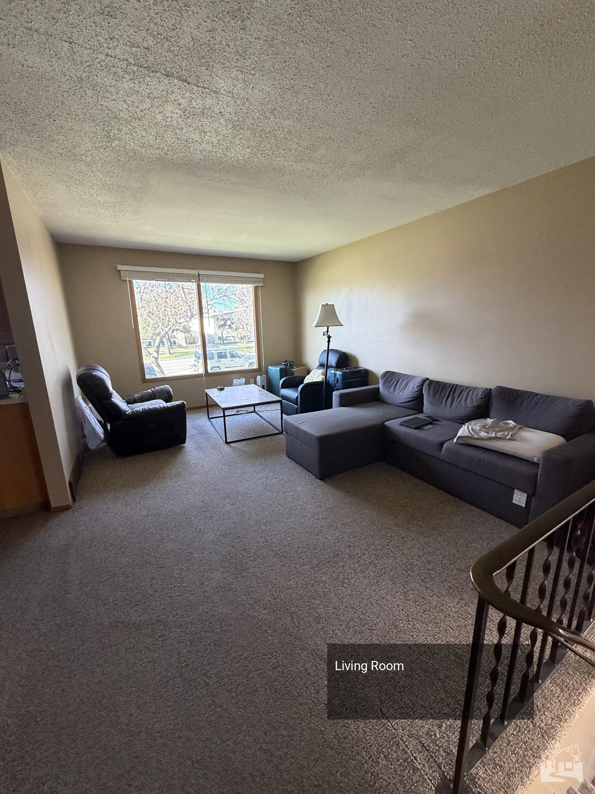 Living Room Key Image